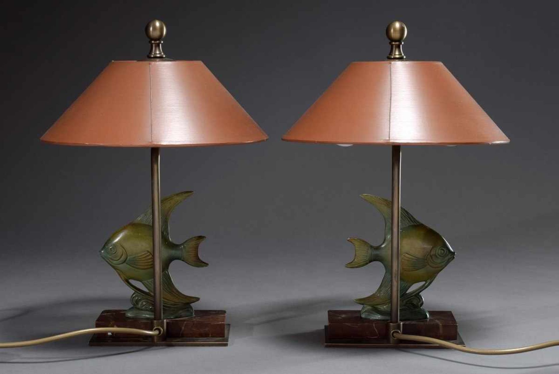 Pair of Midcentury lamps "Fish", galvanized zinc cast with greenish patina, h. 37,5cmPaar Midcentury - Bild 3 aus 5