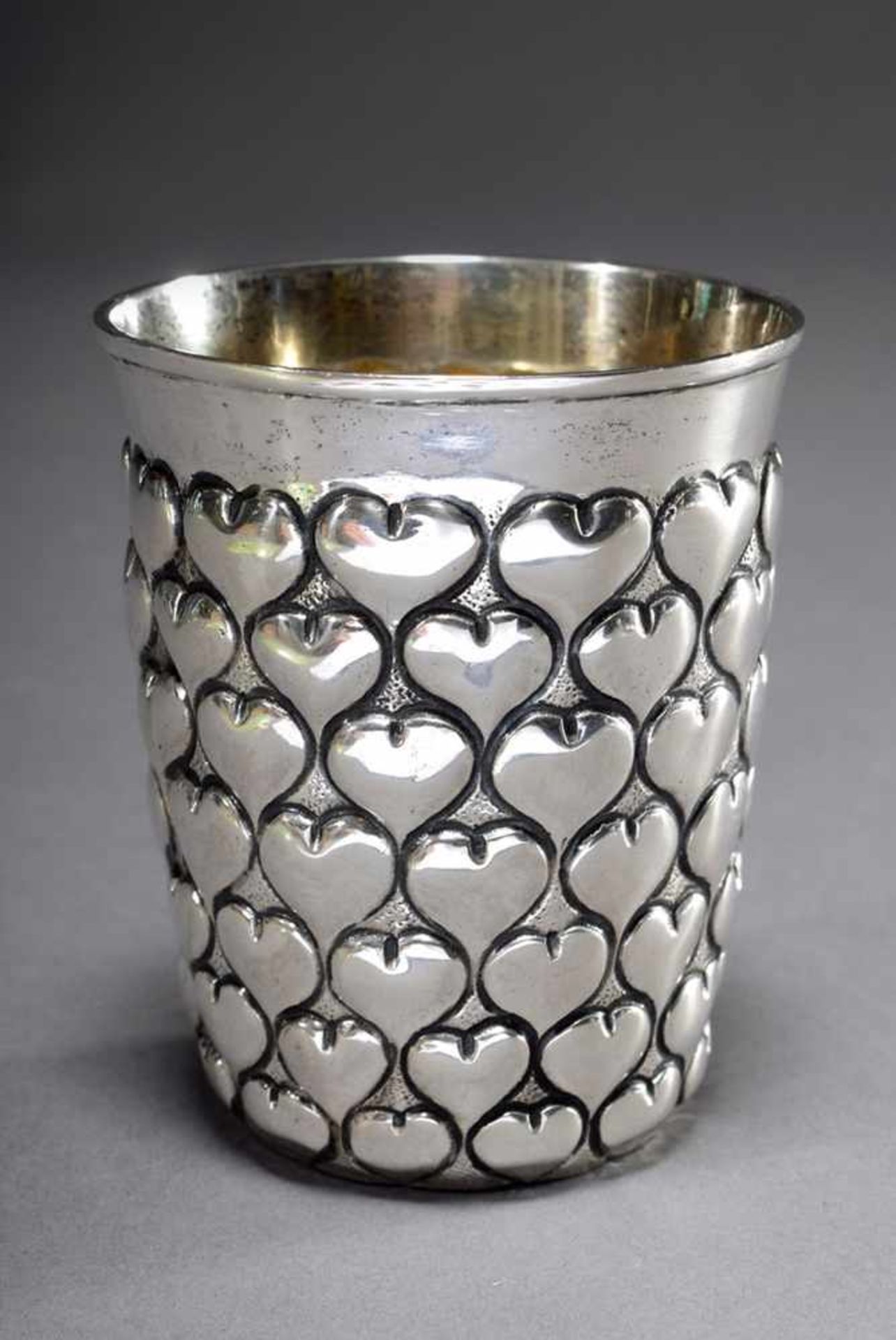 Mug "Hearts", silver 800, 124g, h. 8cm, slight scratchesBecher "Herzen", Silber 800, 124g, H. 8cm,