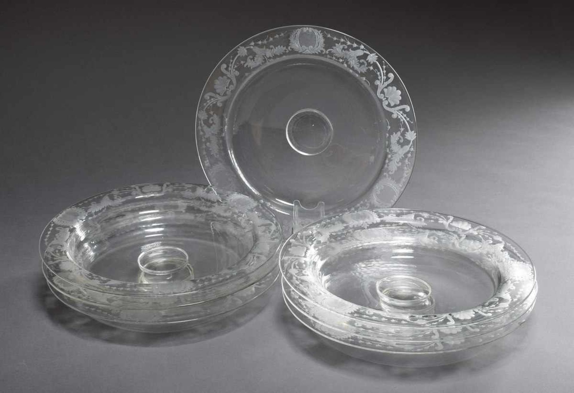 7 Large glass plates with ornamental cut "Tendrils and cartouches", 19th century, Ø 28,5cm, 4x