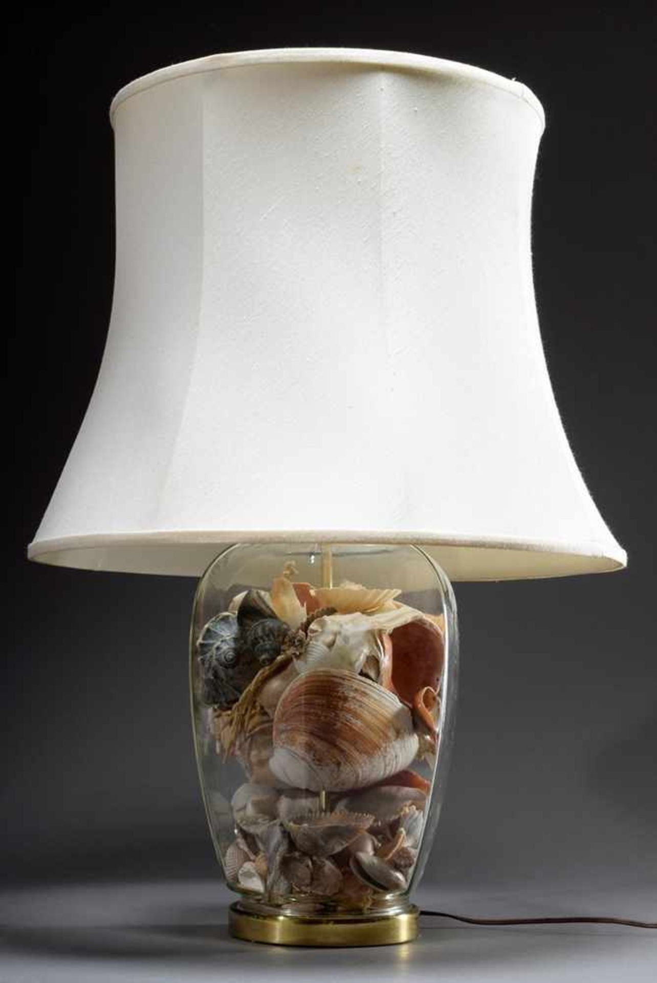 Modern table lamp with shells in glass body, brass mounted, America 20.century, h. 61cmModerne