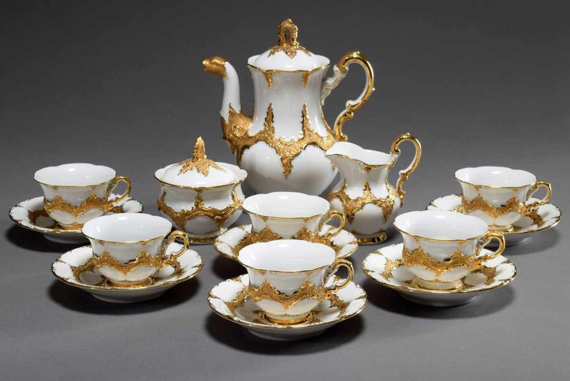 9 Pieces Meissen mocha set "B Form", white with rich gold decoration: 1 jug (h. 21cm), 6 cups/saucer