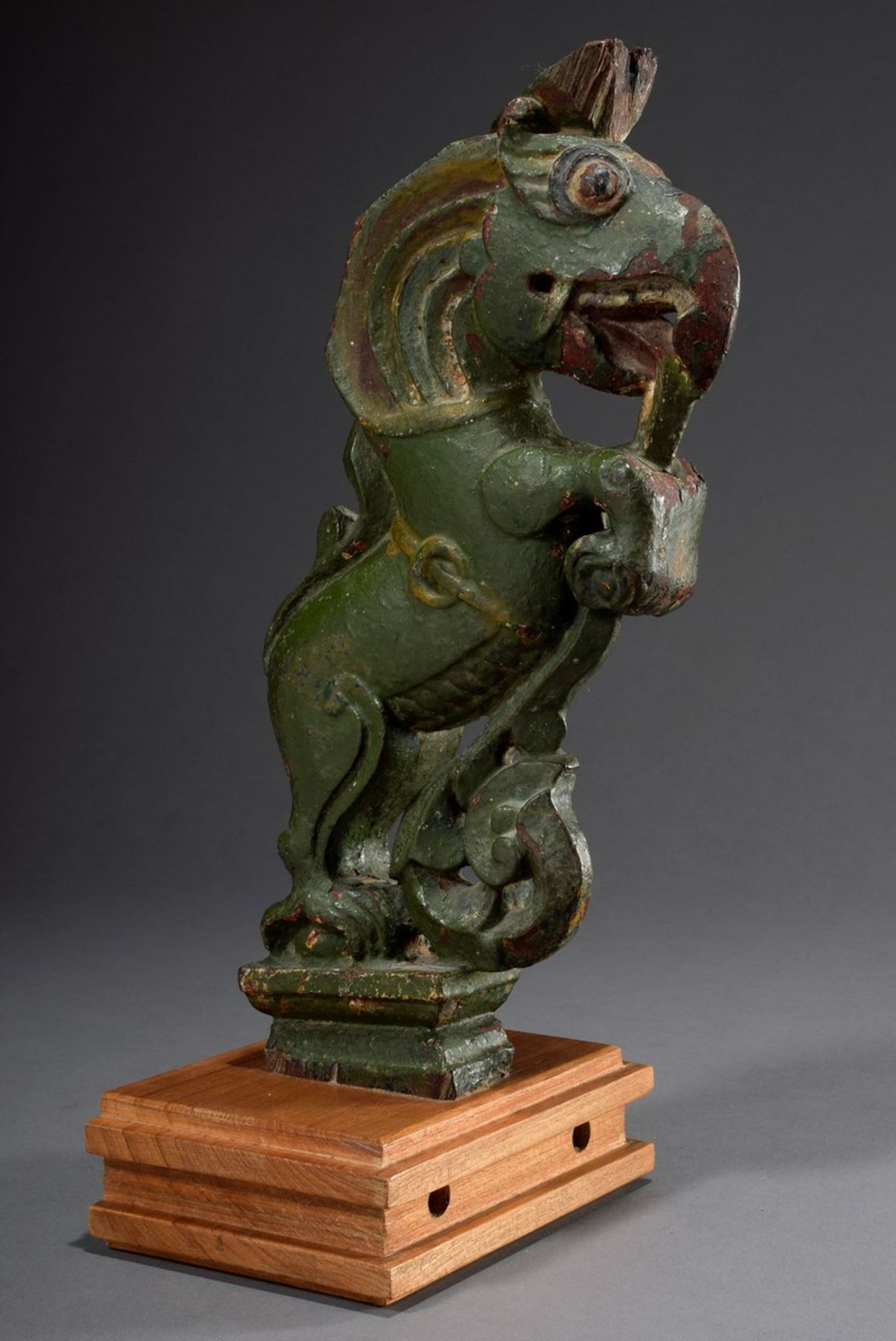 Indische Möbel- oder Bauschnitzerei "Springendes Pferd", Holz mit Resten alter Farbfassung, Anfang - Bild 3 aus 5