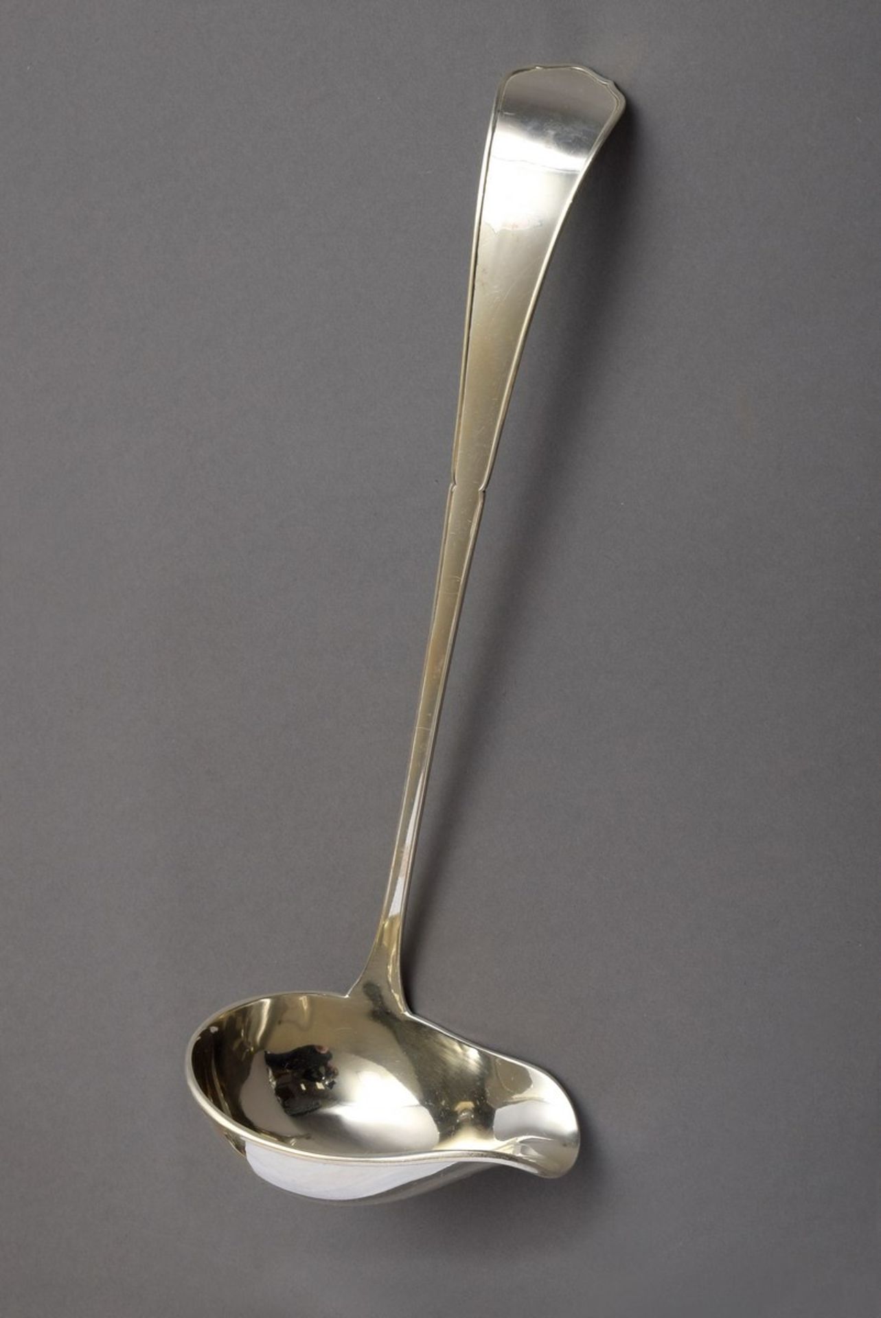 Moderne Saucenkelle, Wilhelm Binder, Silber 800, 188g, L. 32cm, leichte Gebrauchsspuren