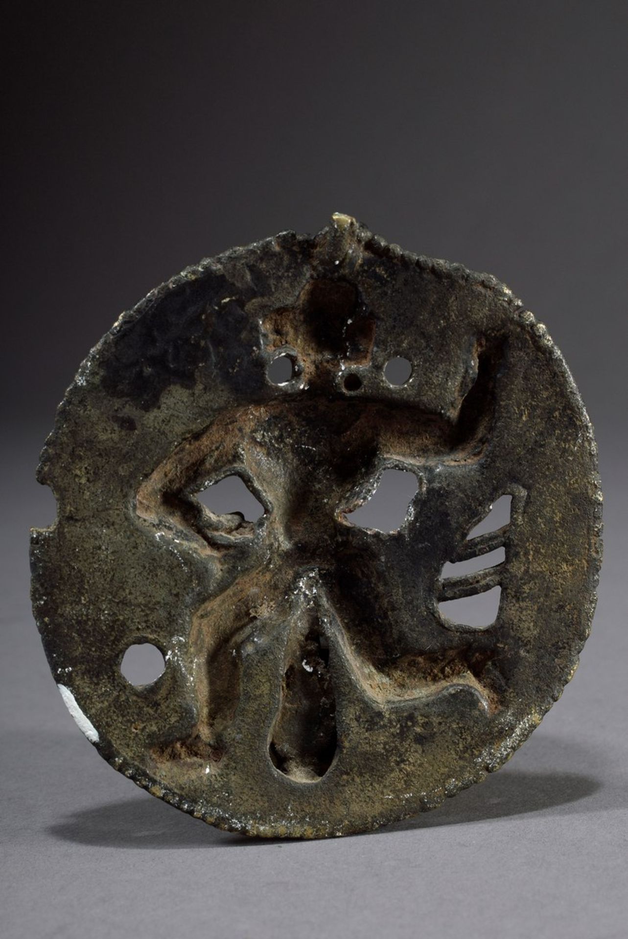 Bronze Medaillonbeschlag "Affengott Hanuman", Südindien 18./19.Jh., Ø 9,5cm - Bild 2 aus 2