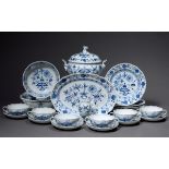 17 Teile Meissen Speiseservice "Zwiebelmuster", bestehend aus: 6 Teller (Ø 25cm), 6 Suppentassen/UT,