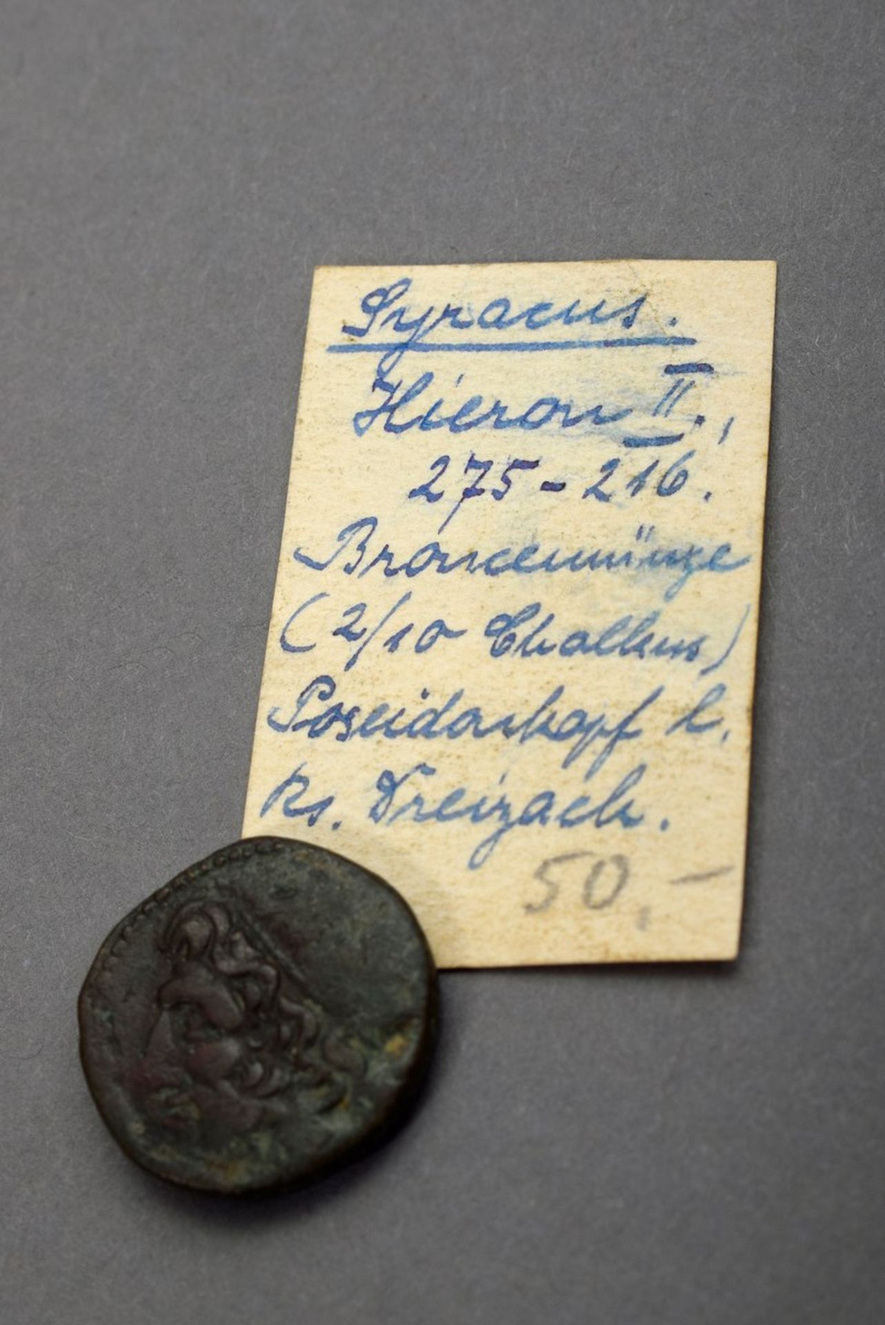 6 Diverse Griechische Münzen, Bronze, Italien und Griechenland, u.a. Hieron II., Antigonos II., - Image 4 of 8