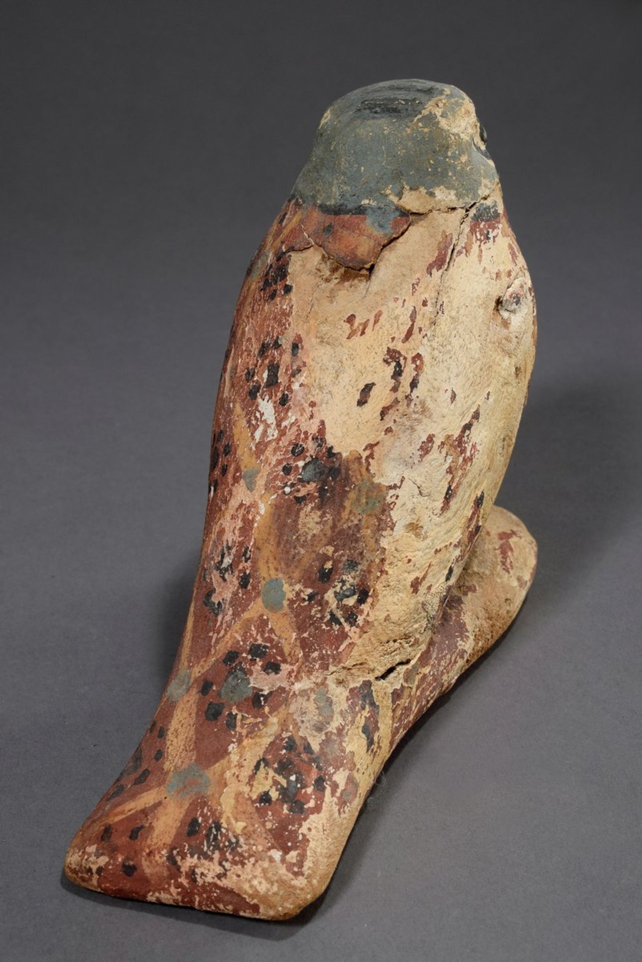 "Horus" oder "Achom" Falkenfigur, Holz geschnitzt mit Stuckschicht, polychrom bemalt mit - Image 4 of 6