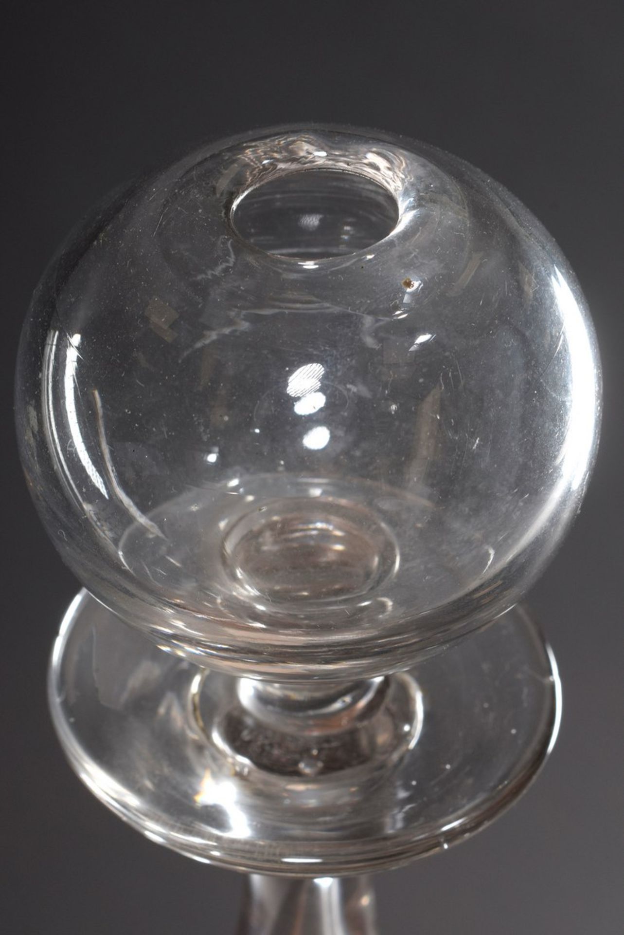 Biedermeier Glas Öllampe mit hohl geblasenem Balusterschaft, 19.Jh., H. 21cm - Bild 2 aus 3