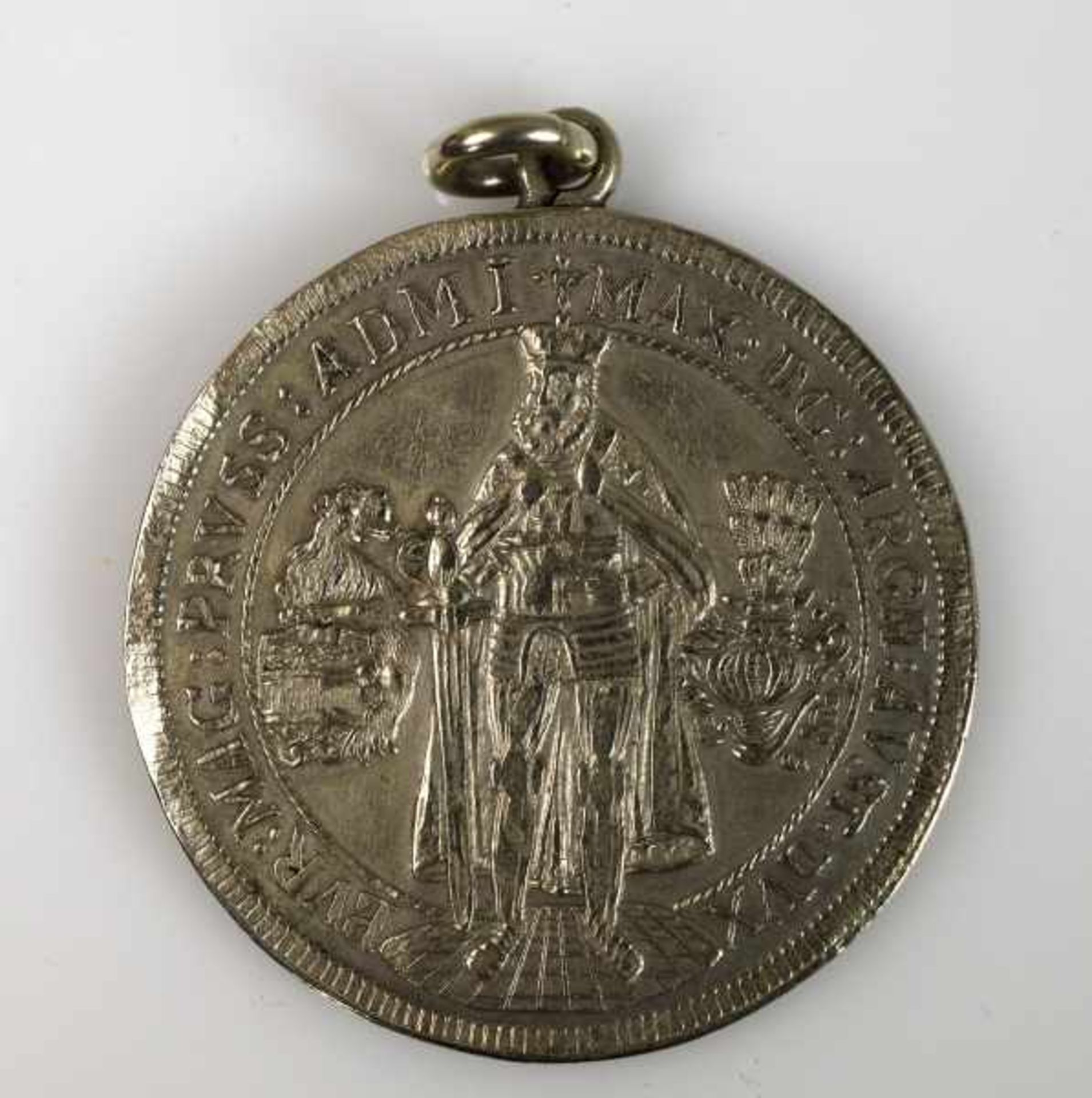 MÜNZANHÄNGER Prägung 1663, Alter. 356 Jahre, D 4,3 cm / 8 g, Kaiser/ König Max, Deutscher Orden - Image 2 of 2