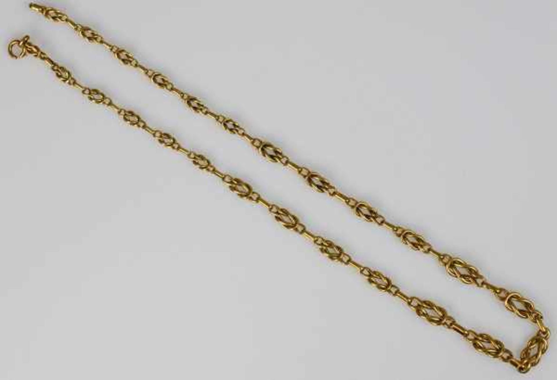 COLLIER im Verlauf, aus durchbrochenen Gliedern, mit Ringverschluß, Gelbgold 14ct, 8,25g, L 46cm - Bild 3 aus 3