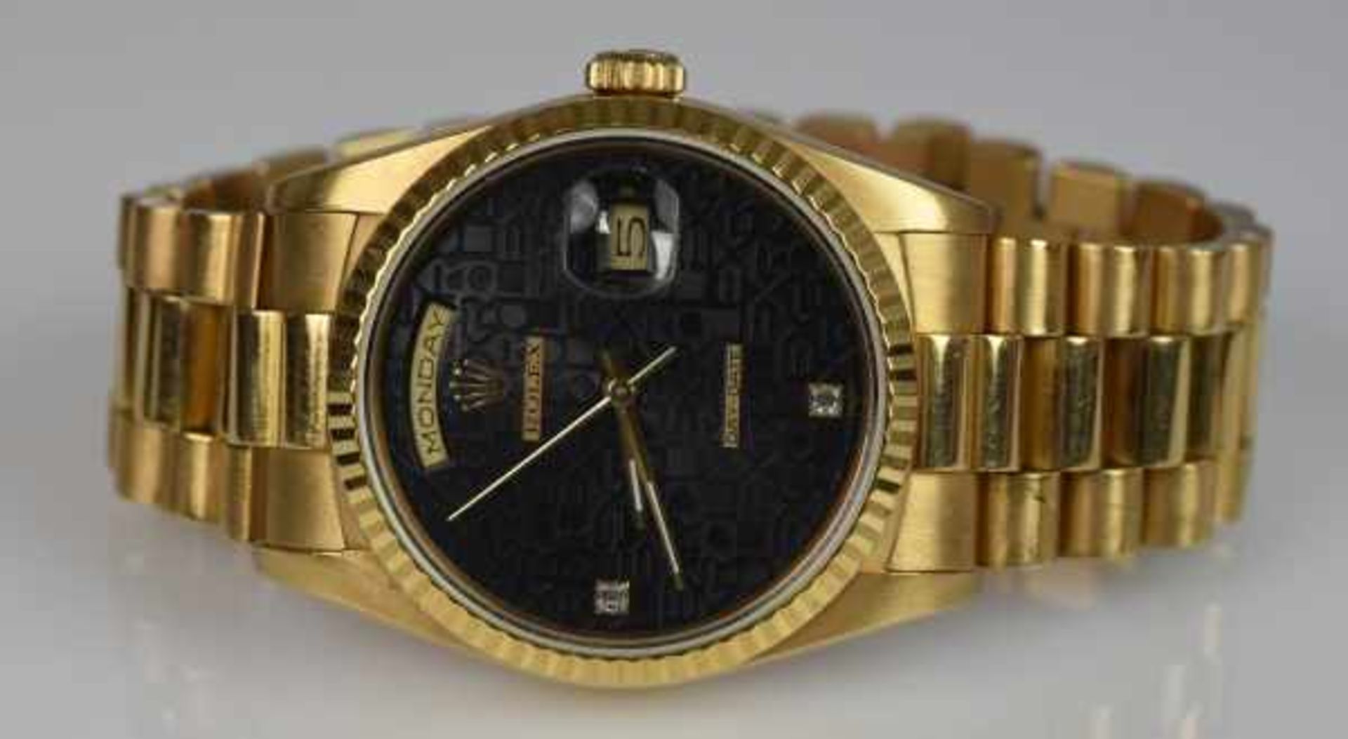 HERRENARMBANDUHR Rolex Day Date, Automatic, Chronometer, Gelbgoldgehäuse 18ct mit Rolexarmband, - Image 2 of 6