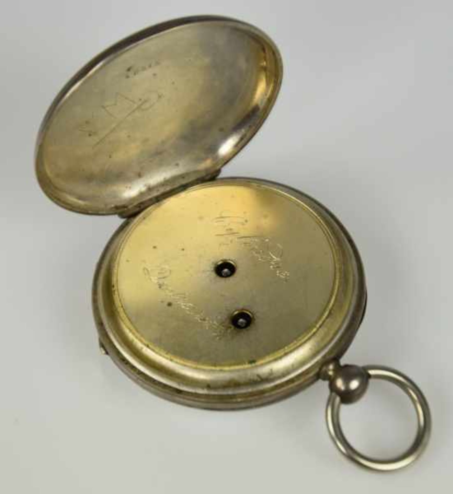 TASCHENUHR Schlüsseluhr, versilbertes Gehäuse mit dekoriertem Rückdeckel, Zylinder, vier Rubine, - Bild 4 aus 4