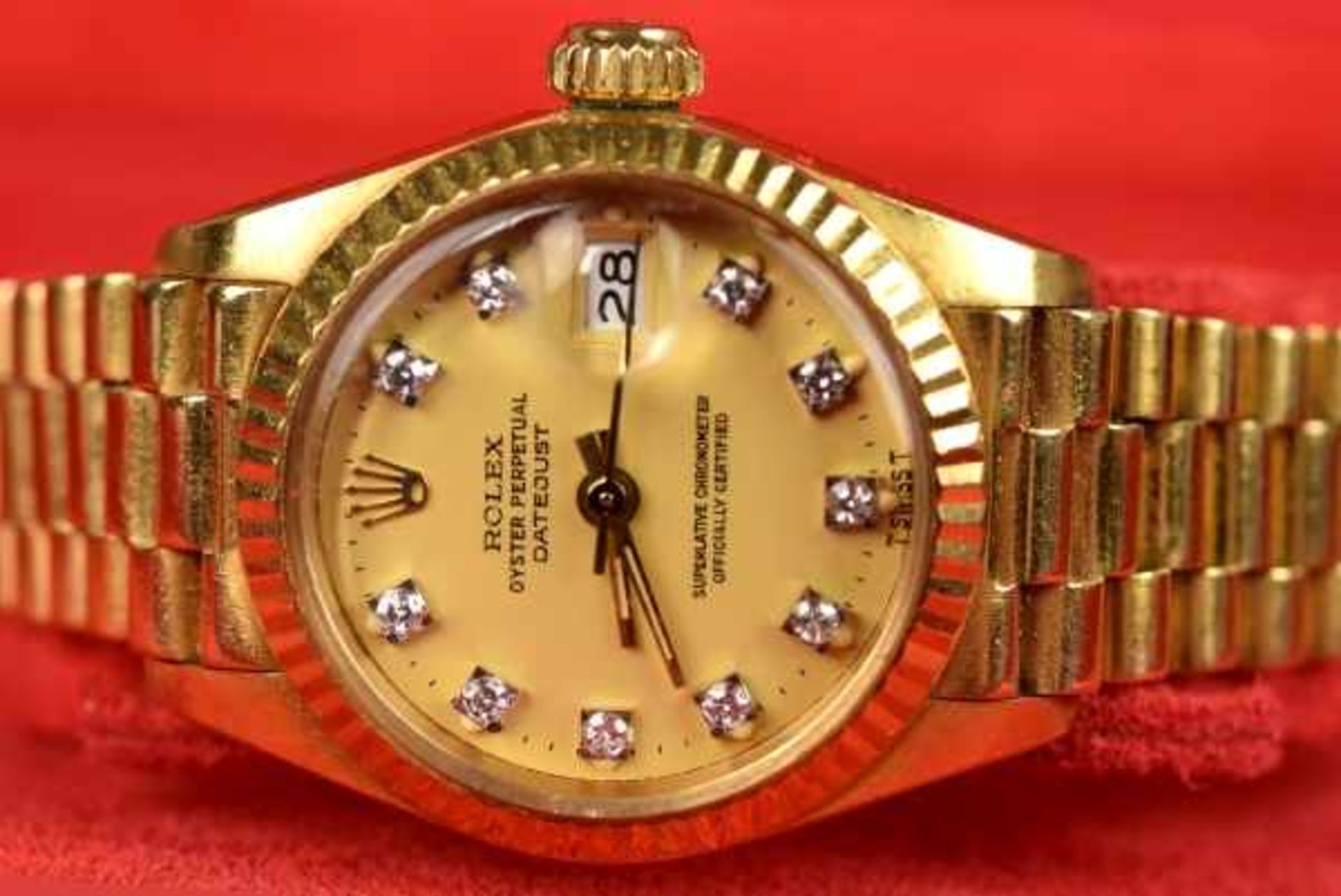 DAMENARMBANDUHR Rolex Oyster Perpetual Datejust, Superlative Chronometer, Automatic, Goldgehäuse - Image 5 of 5