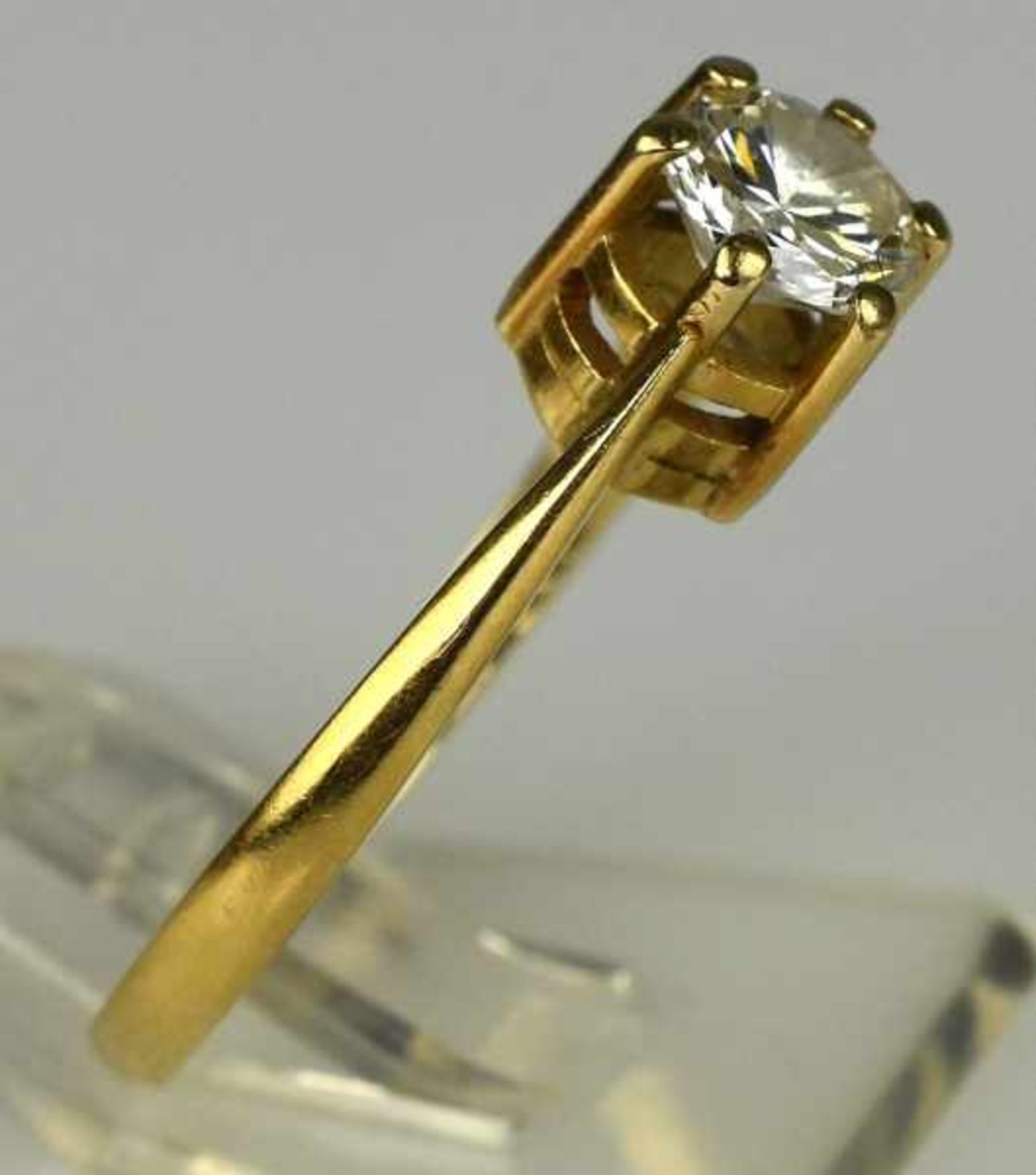 BRILLANTRING Solitär-Brillant 0,5ct, wesselton, si, in Gelbgoldfassung mit Krappen 14ct, Handarbeit, - Bild 3 aus 3