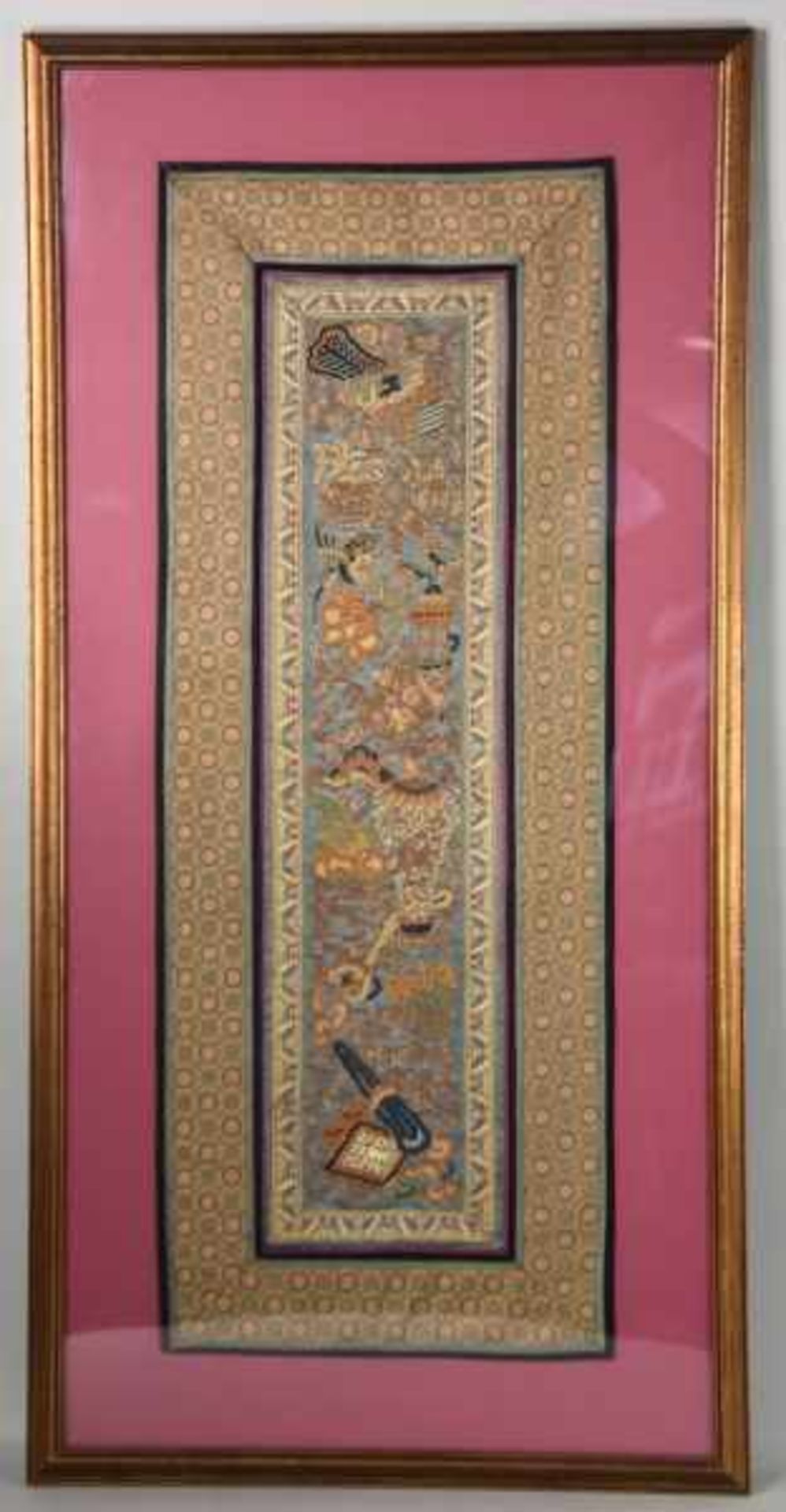 BROKATSTOFF rechteckiges Tuch, chinesische Motive in Seidenstickerei mit Goldfäden, 72x28, hinter