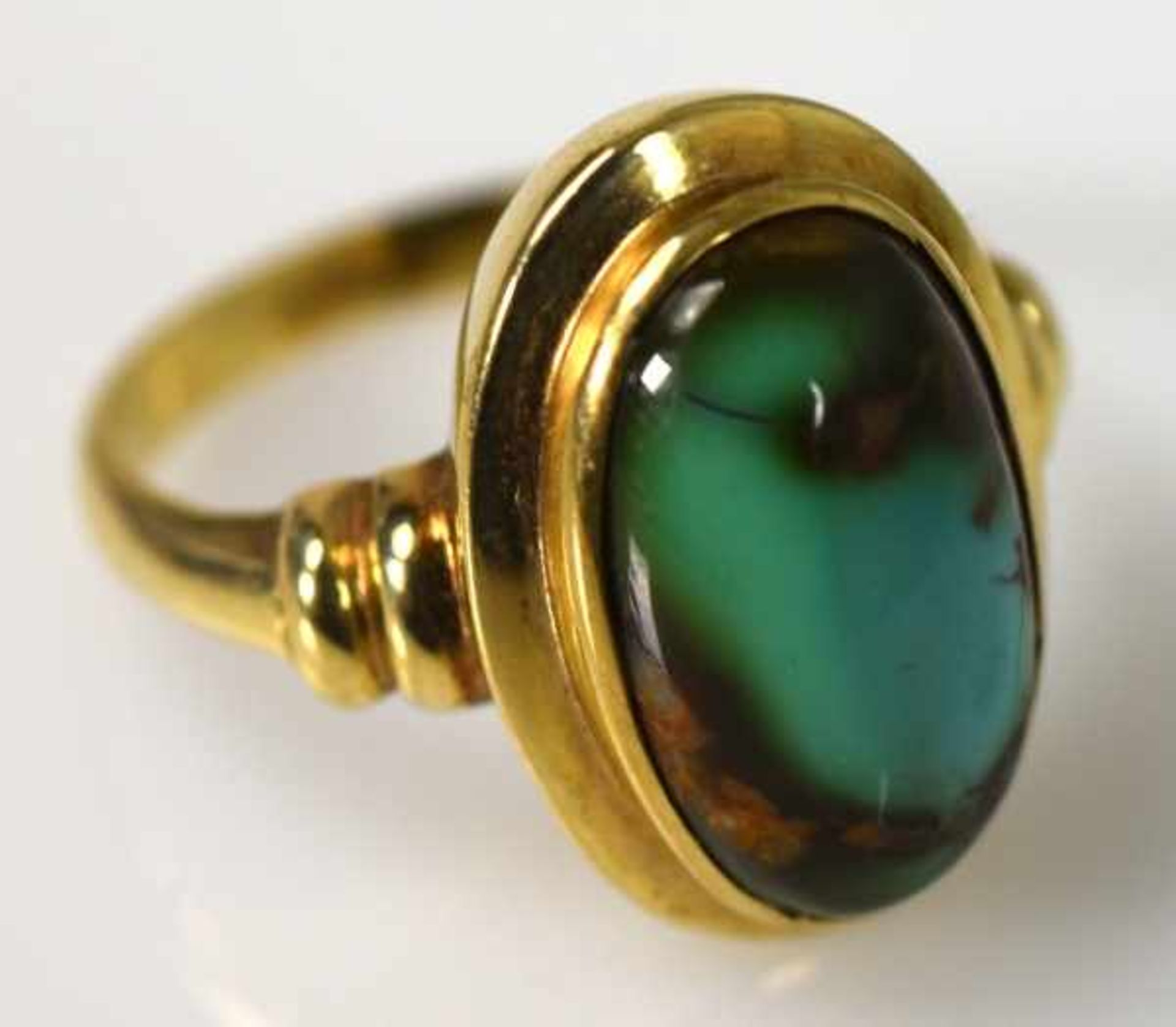 RING Türkiscabochon in getreppter Gelbgoldfassung 8ct, Gr. 53