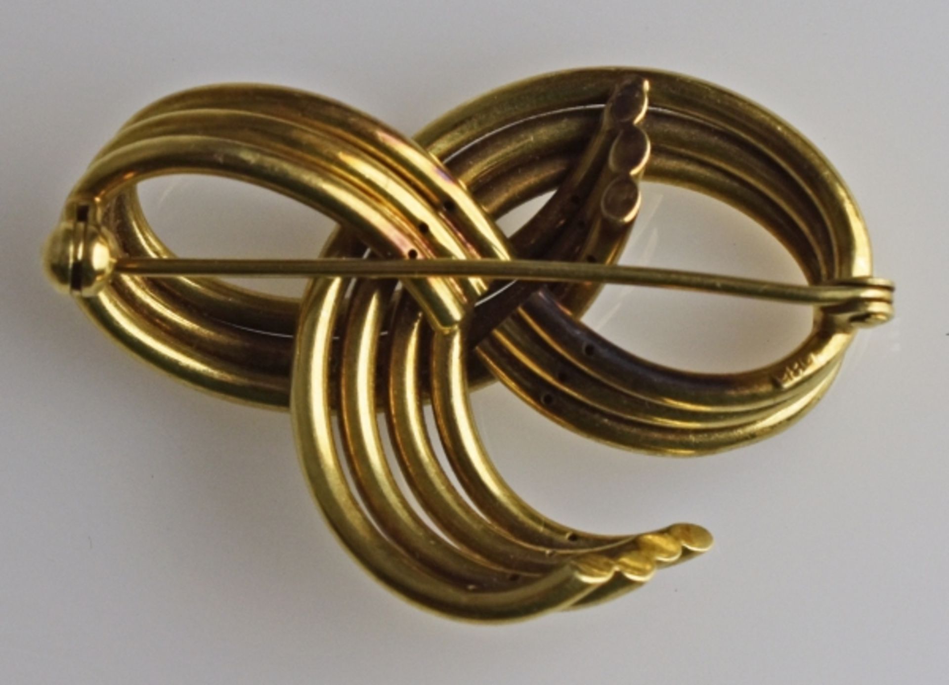 BROSCHE Knoten aus drei Bänder, Gelbgold 14ct, 9,8g, L 4cm - Bild 2 aus 3