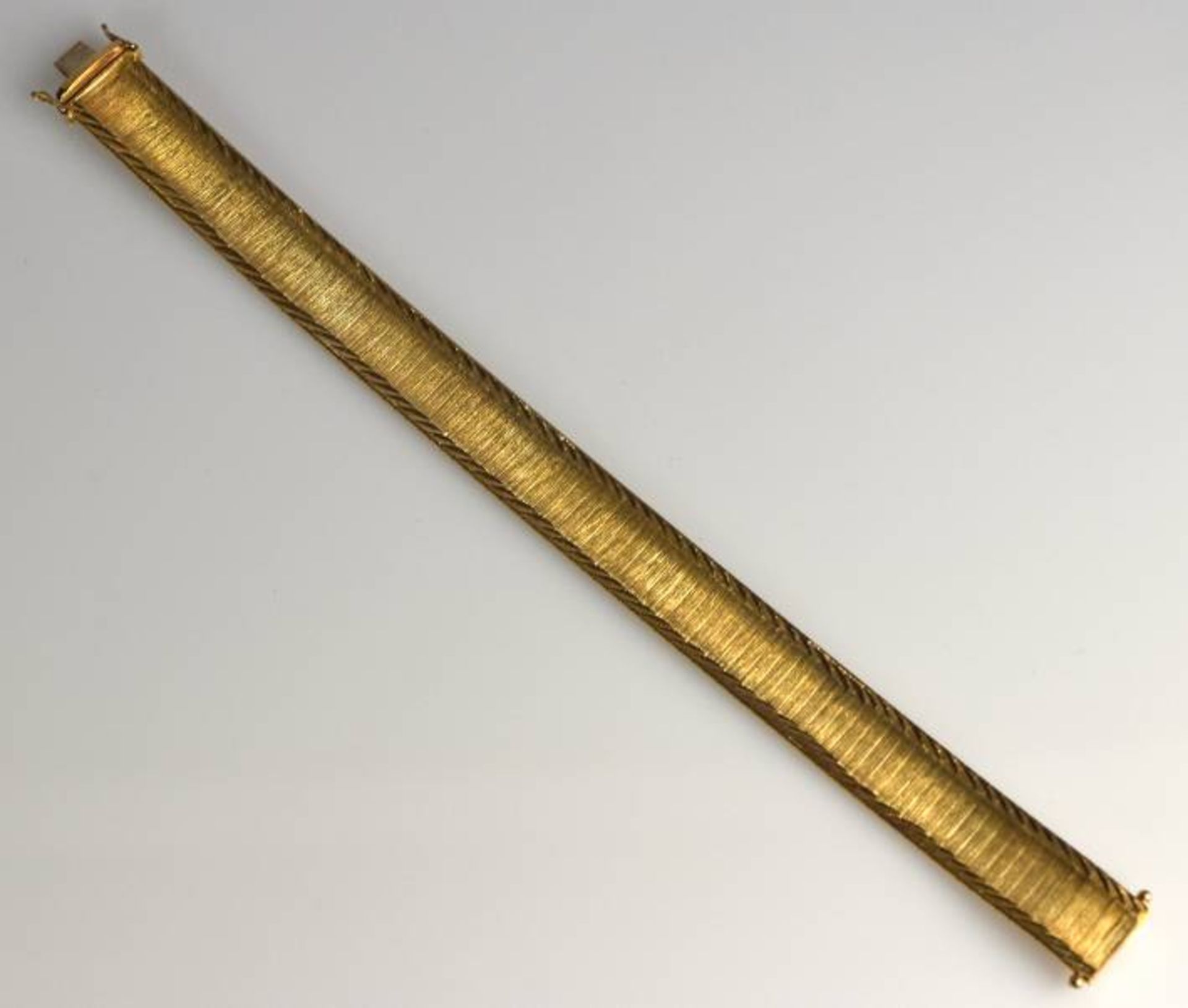 ARMBAND mit polierten Rändern, Steckverschluß, Sicherheitsachten, Gold 8ct, 27,7g, L 19cm - Bild 3 aus 5