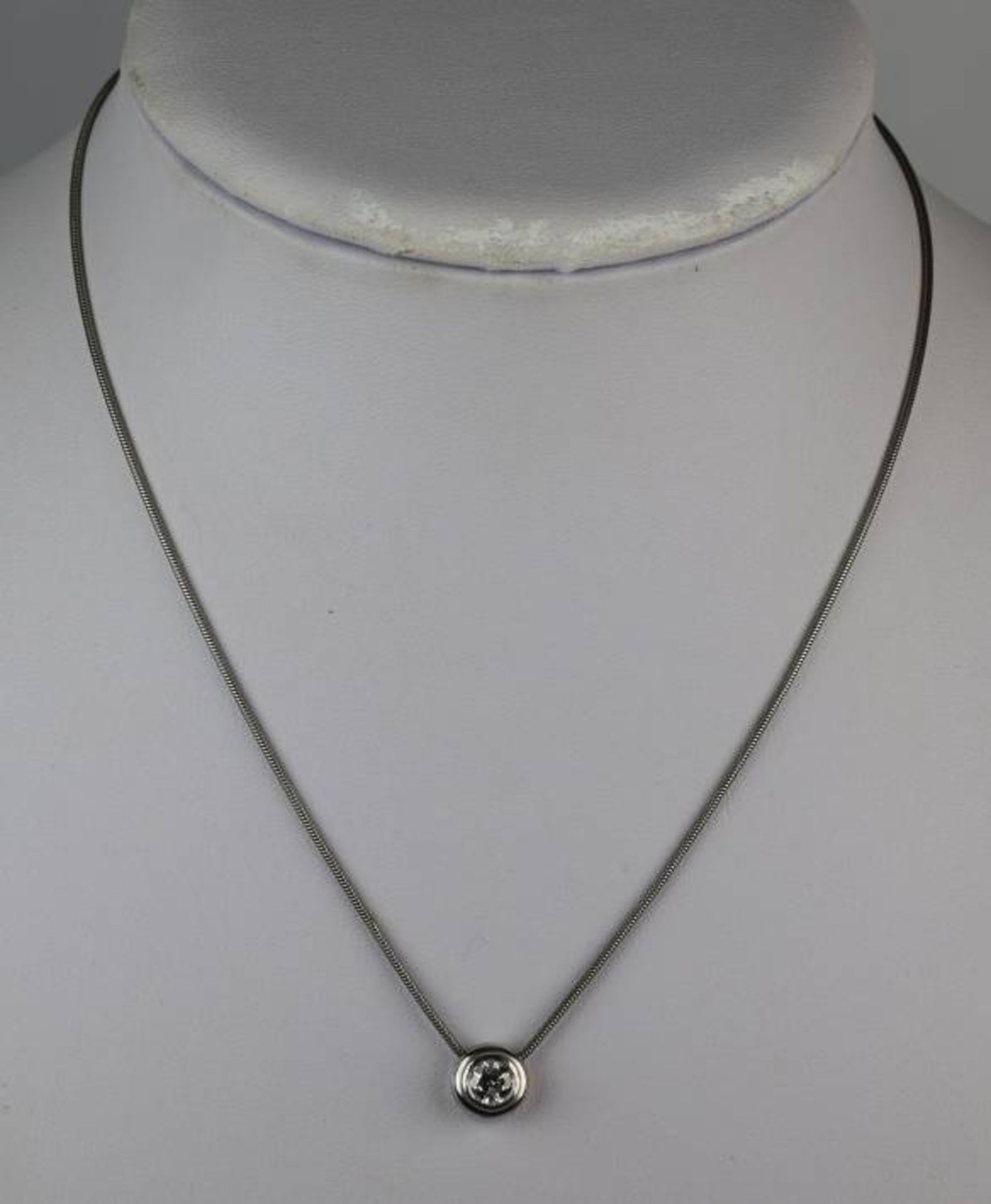 BRILLANTCOLLIER JO-JO Anhänger mit Brillantsolitär um 0,75ct Top Wesselton (feines Weiß), kleine - Bild 3 aus 3