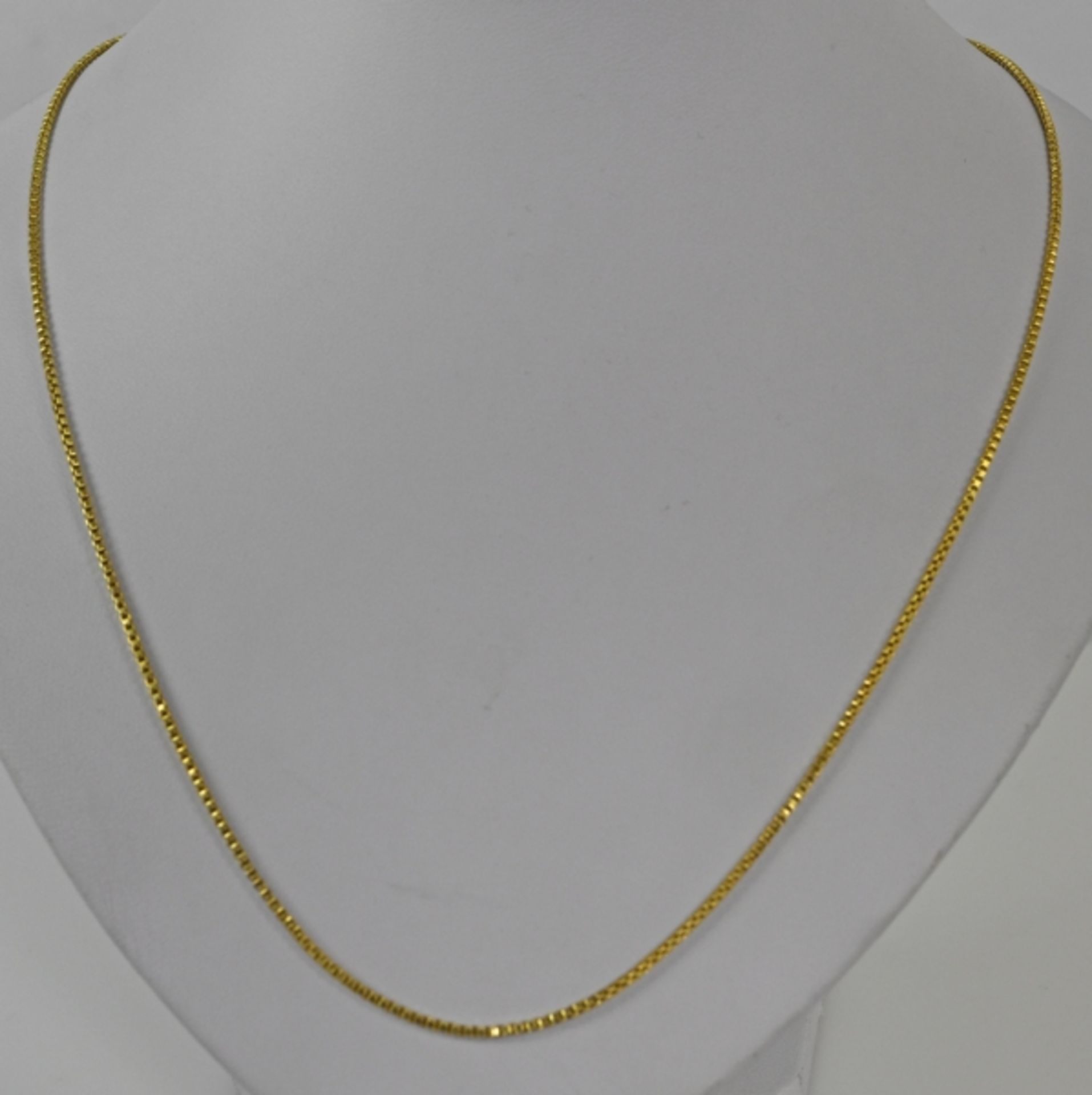 LANGE KETTE gleichmäßiges Band mit Ringverschluss, Gelbgold 14ct, 9,6g, L 60cm. - Bild 2 aus 3