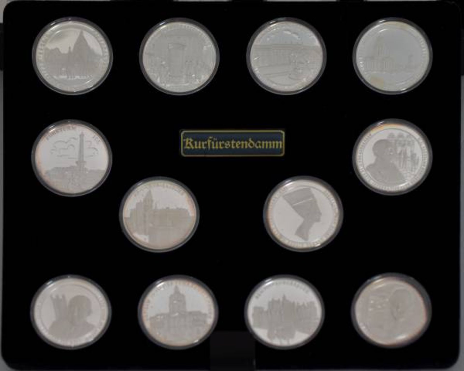 GEDENKMÜNZEN 750 JAHRE BERLIN Silbermedaillensammlung, 24 Medaillen, Feinsilber 999/1000, D 40 mm, - Bild 2 aus 3