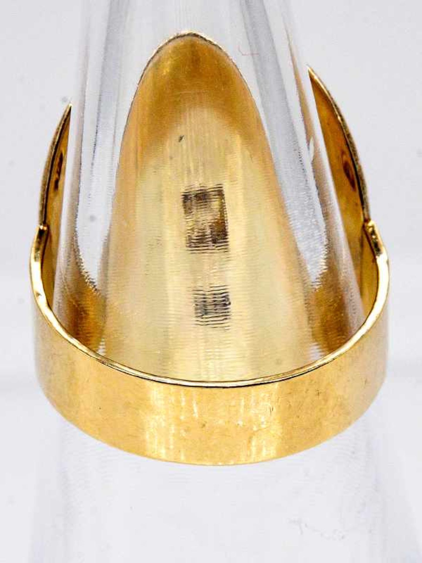 Ring mit Smaragd-Cabochon, Goldschmiedearbeit, 20. Jh. 585/- Gelbgold. Gesamtgewicht ca. 10,1 g. - Bild 6 aus 6
