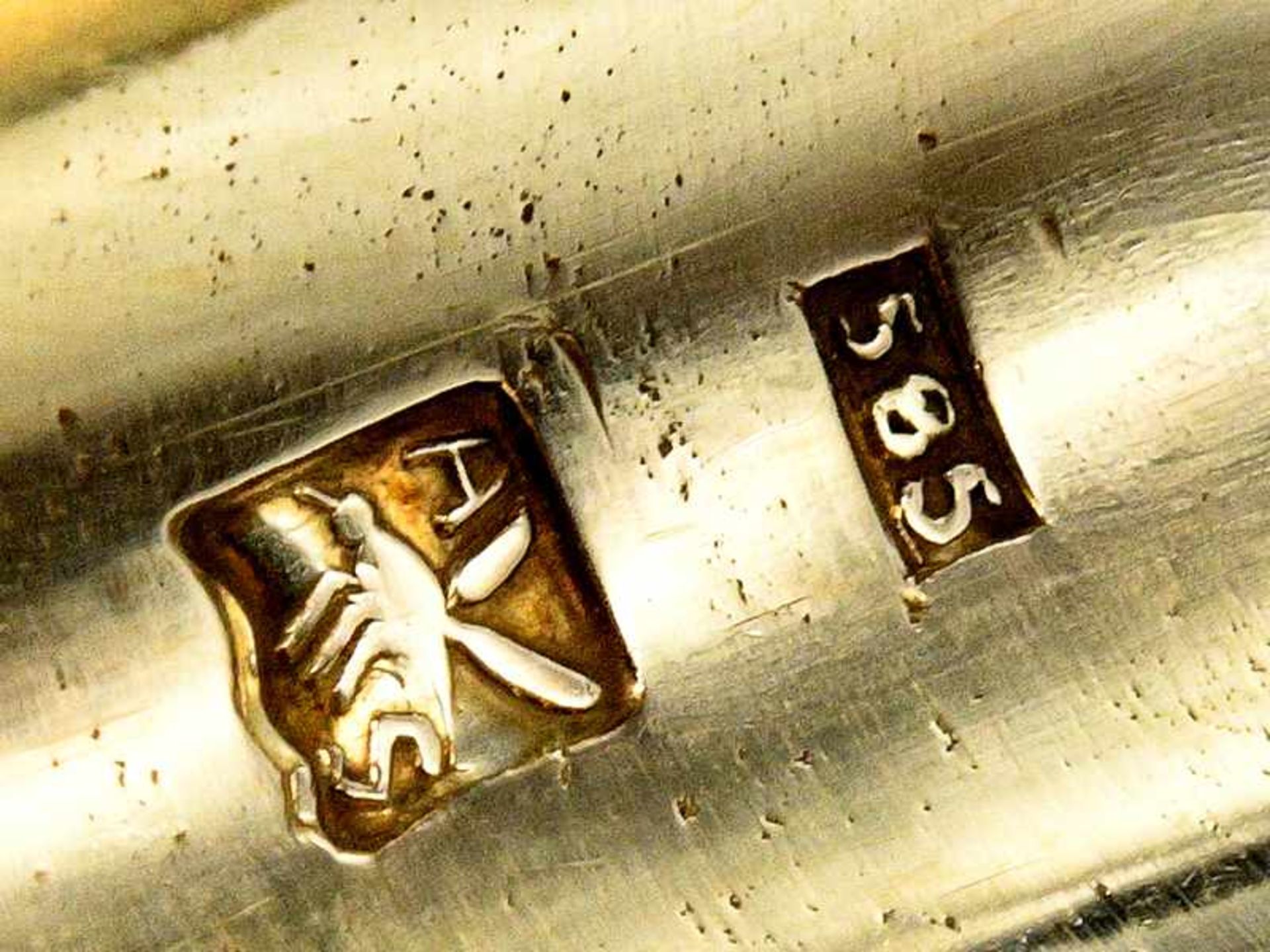 Ring mit Smaragd-Cabochon, Goldschmiedearbeit, 20. Jh. 585/- Gelbgold. Gesamtgewicht ca. 10,1 g. - Bild 4 aus 6