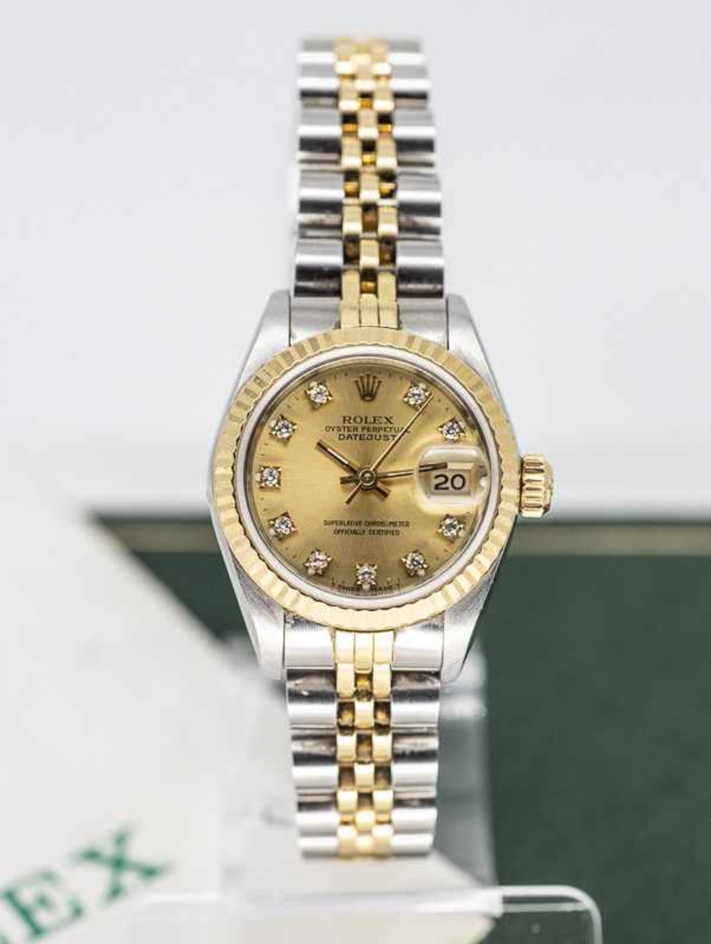 Damenarmbanduhr, Rolex Lady-Datejust mit goldenem Factory Diamant Zifferblatt mit Box und - Image 4 of 4