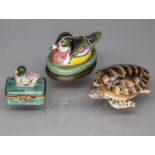 3 Sammler-Miniaturdeckeldosen (Enten + Schildkröte), Limoges/Frankreich und London/England, 2.