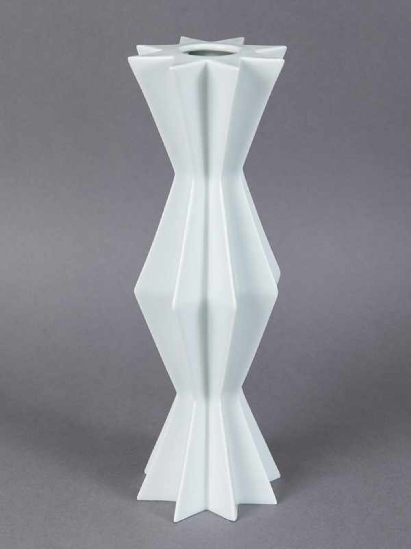 Vase aus der "Star" Kollektion, Entwurf Sieger Design, Fürstenberg, 1990er Jahre. Vase aus der "