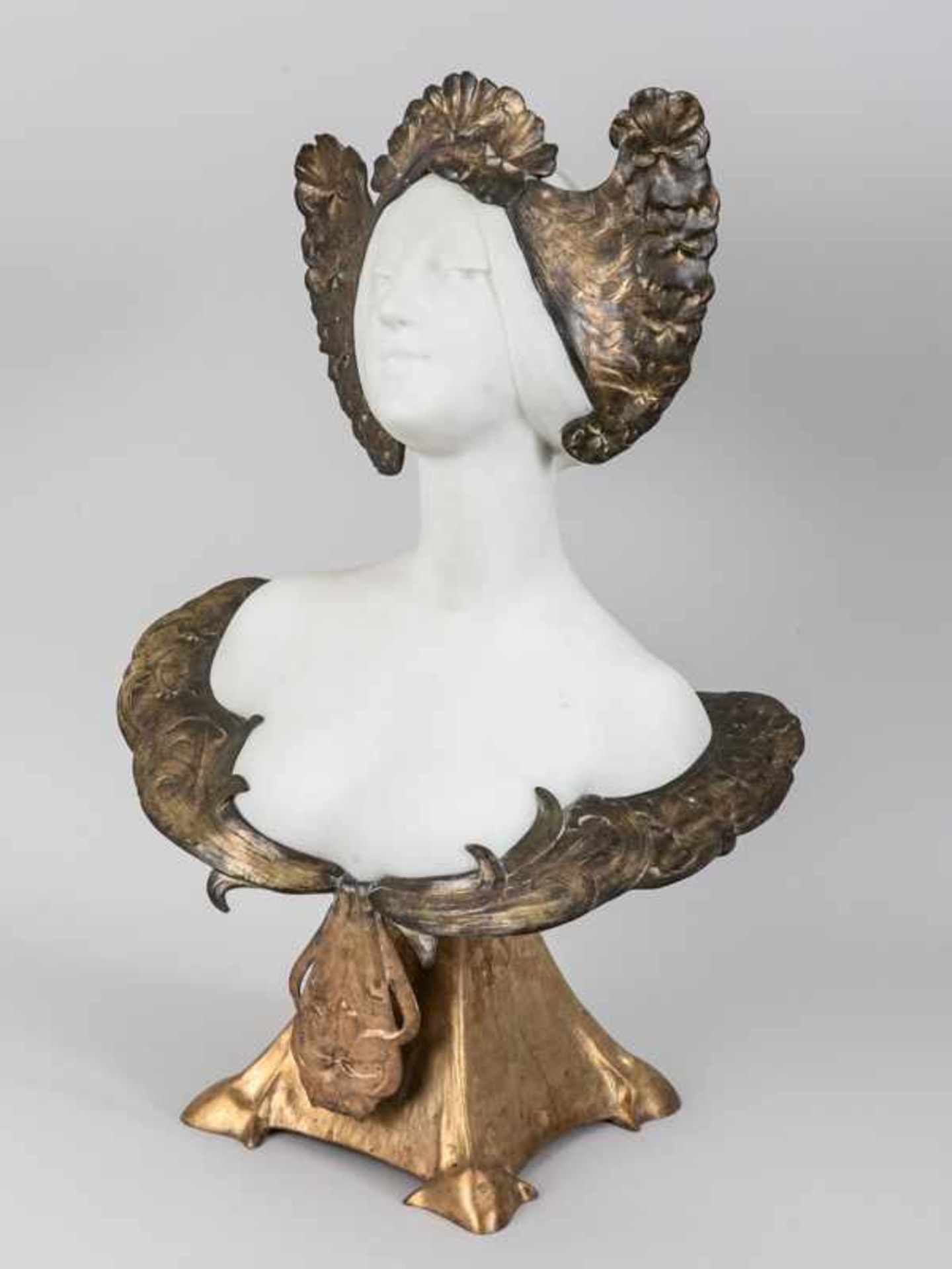 Chalon, Louis (1866 - 1940). Chalon, Louis (1866 - 1940). Große Art-Nouveau-Büste einer jungen Dame - Bild 11 aus 12