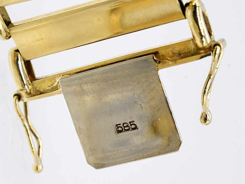 Breites goldenes Gliederarmband, 80-er Jahre. Breites goldenes Gliederarmband, 80-er Jahre. 585/- - Image 3 of 3