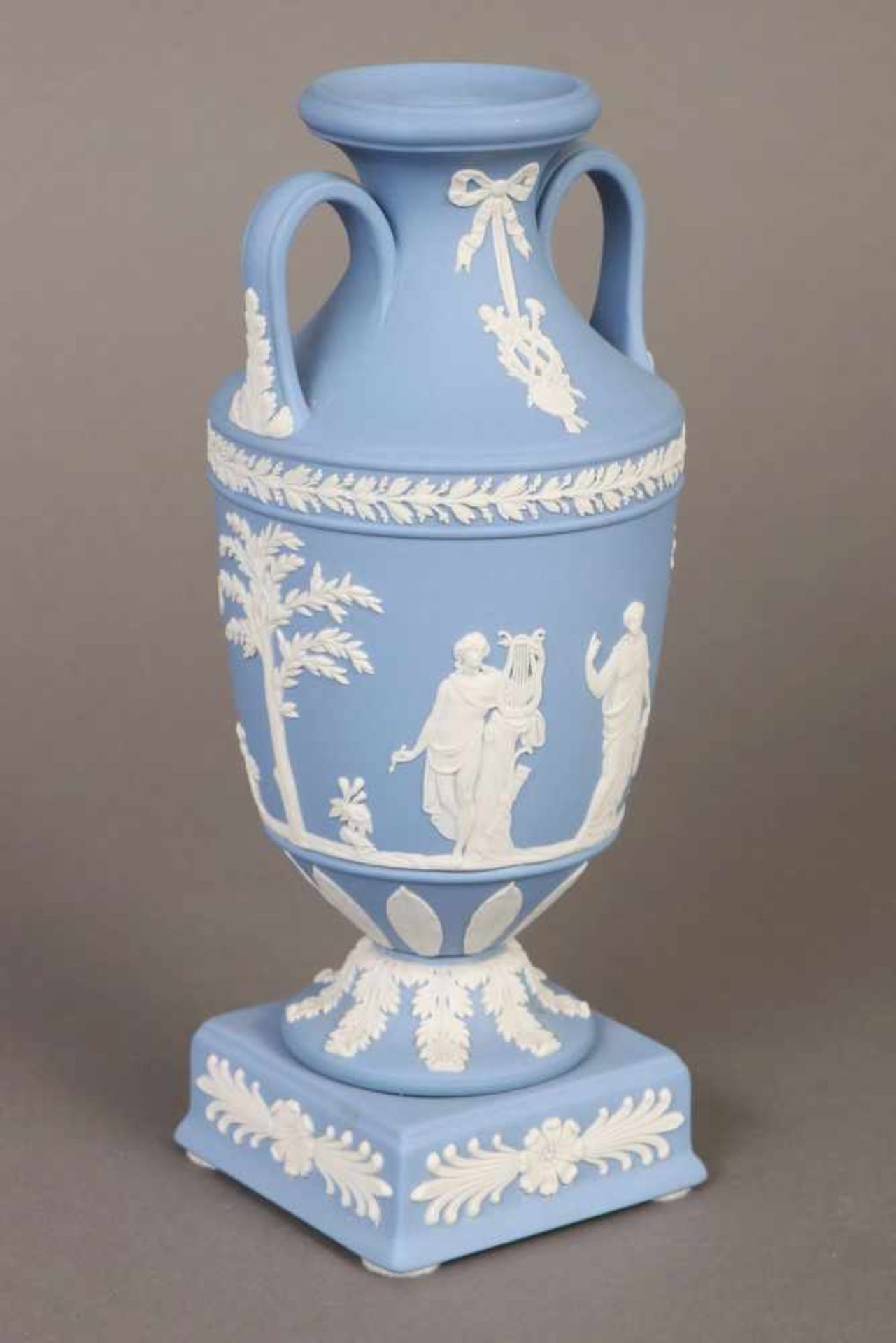 WEDGWOOD Amphorenvase