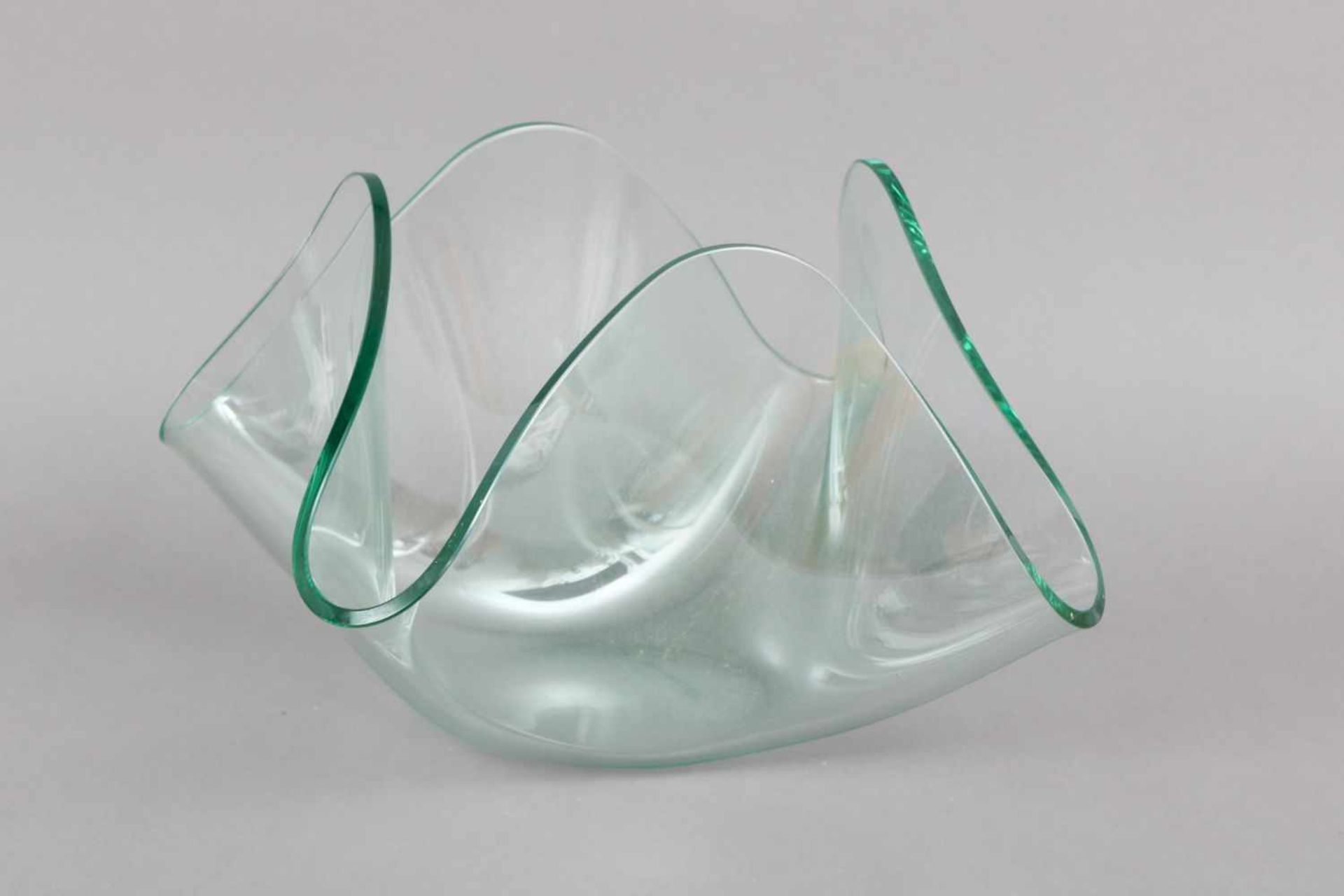 Fazzoletto Glasschalewohl Fontana Arte, Italien, um 1970, leicht grünes Glas, geblasen und gedrückt,