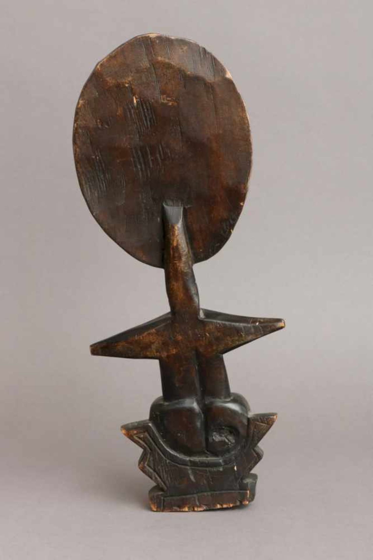 Fruchtbarkeitsfigur der AschantiEbenholz, geschnitzt, mit Bead- und Blechbeschlag, H ca. 40cm - Bild 2 aus 2