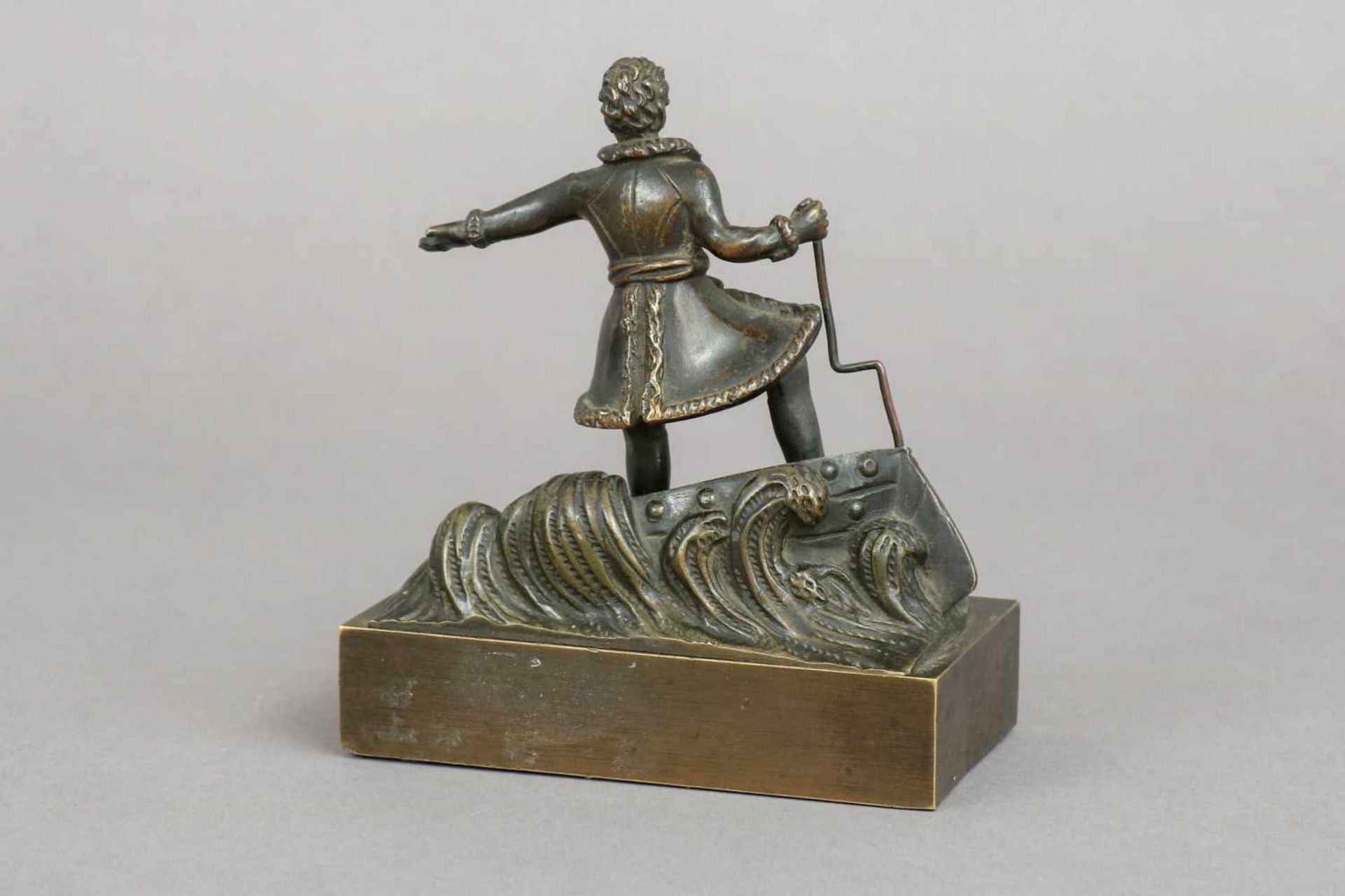 Bronzefigur ¨Zar Peter der Große als Fischer¨Guss nach einem Motiv von CARL AUGUST VON STEUBEN - Image 2 of 3