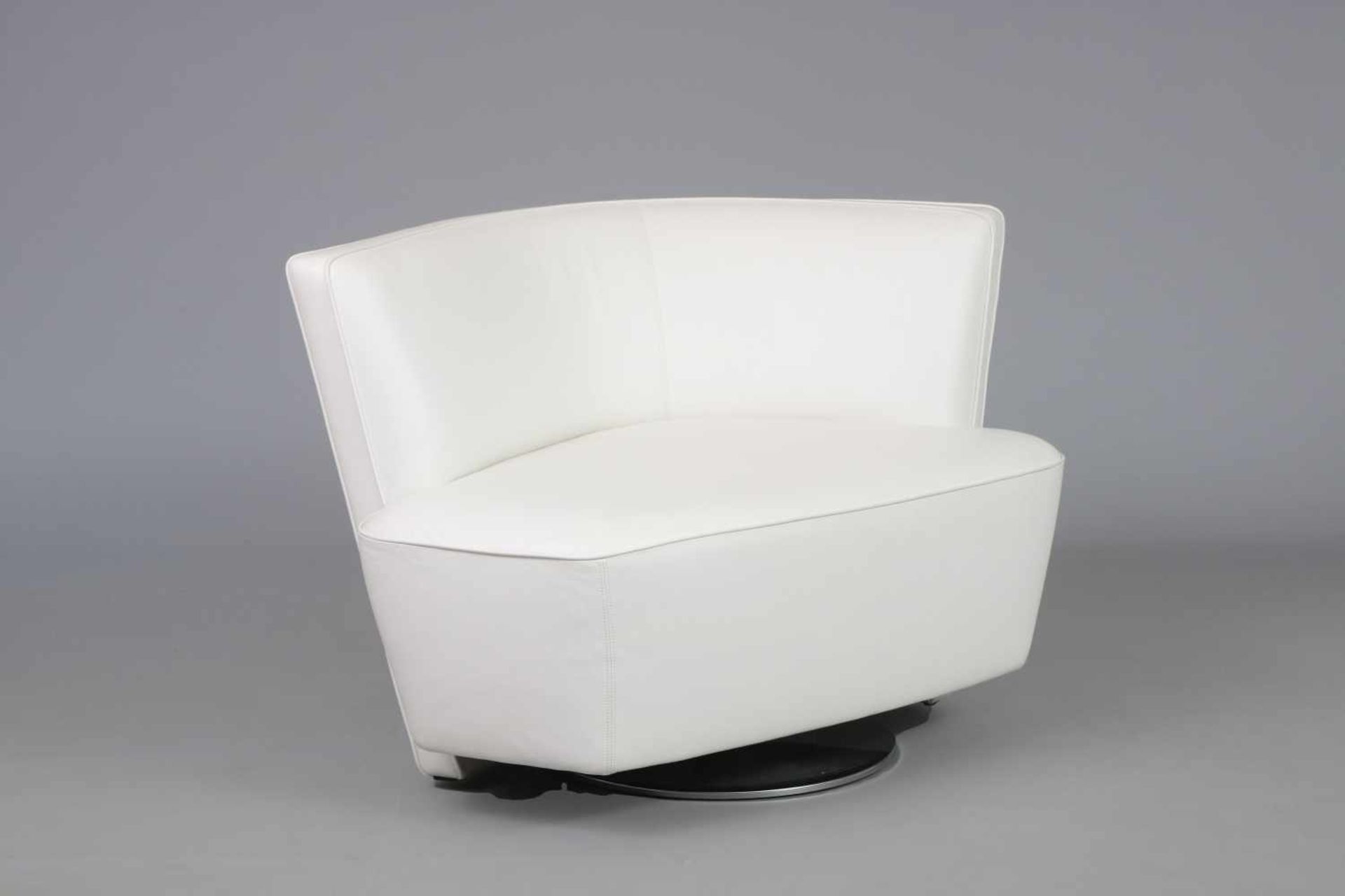 WALTER KNOLL Sessel ¨Drift¨weißes Leder, auf verchromtem Metallstand, neuwertiger Zustand, Neup - Bild 2 aus 3