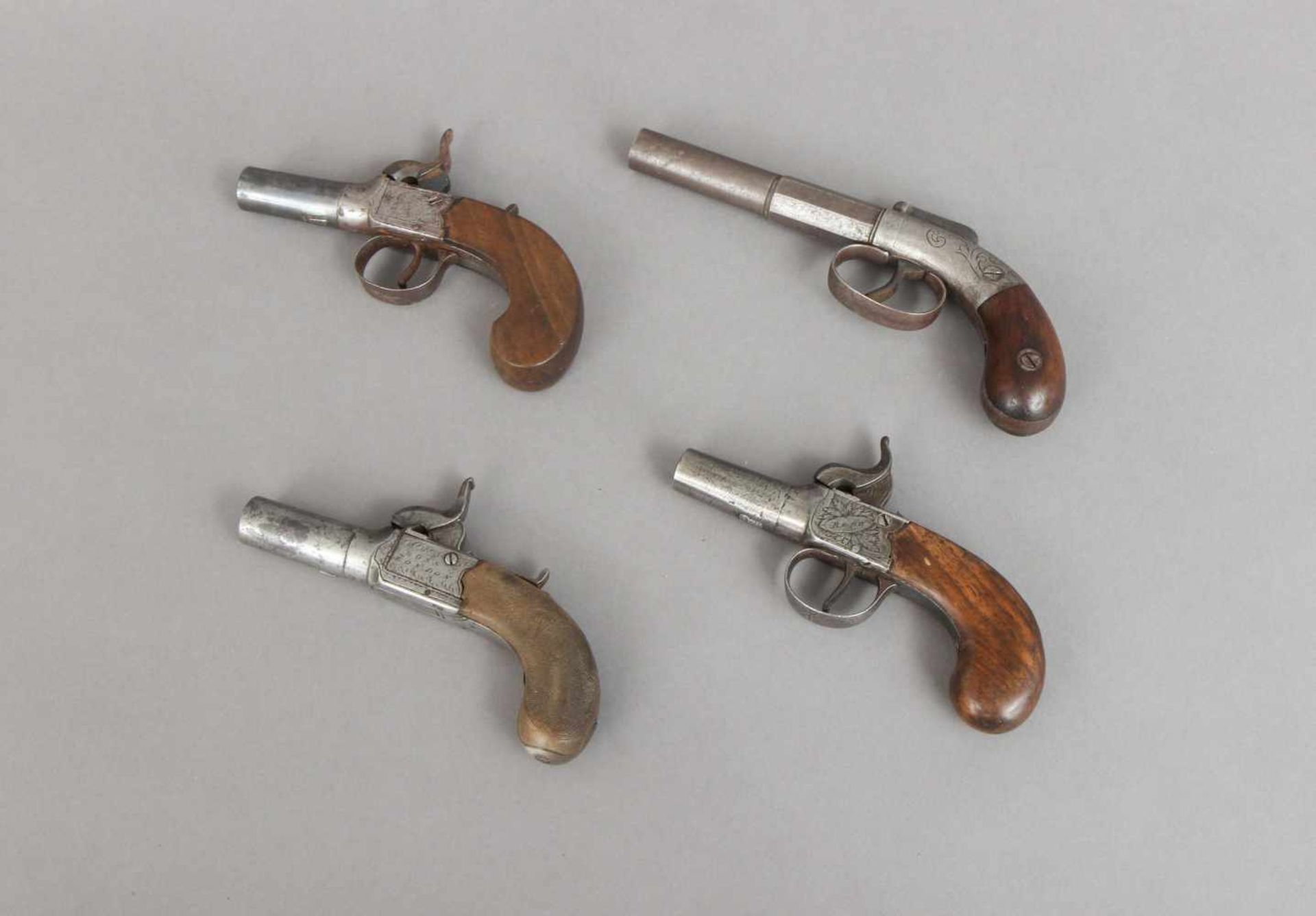 4 Perkussions-Taschenpistolen des 19. JahrhundertsEngland, ca. 1840-50, Hersteller Wednesbury, - Bild 2 aus 2