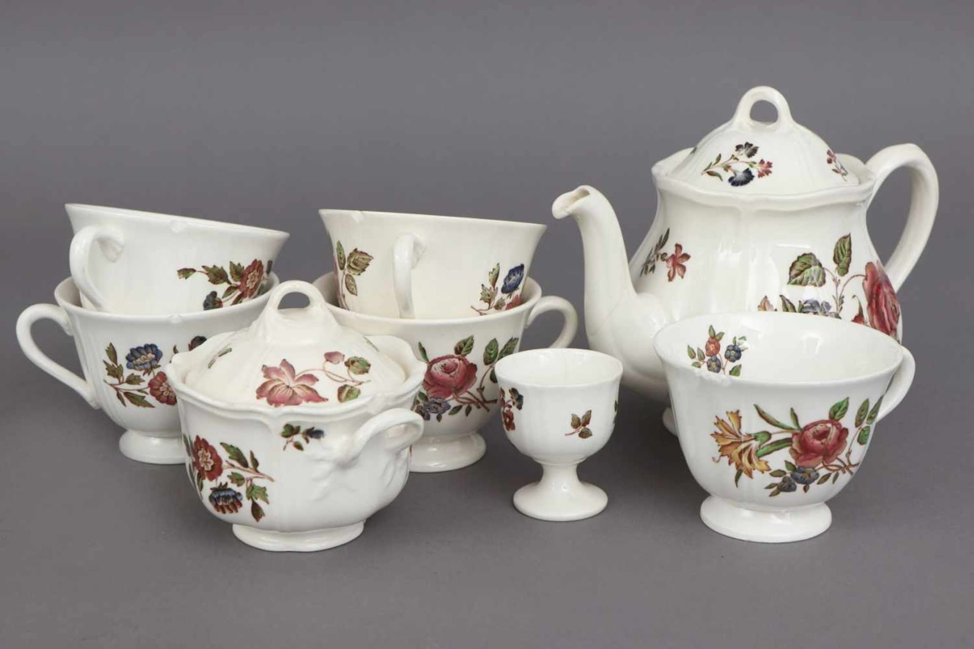 WEDGWOOD FrühstücksserviceMitte 20. Jhdt., sog. ¨Queens Ware¨, polychromer Blumen-Dekor ¨Queens - Bild 2 aus 5