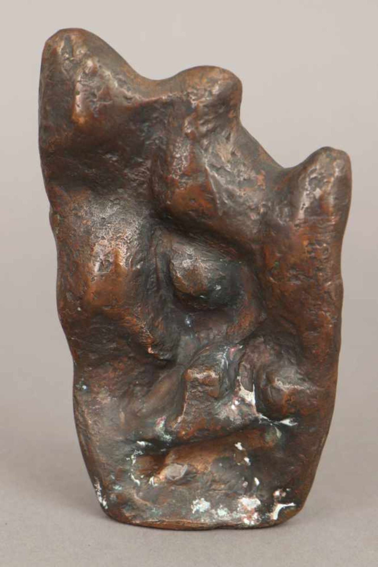 LASZLO SZABO (1917-1998) Bronzefigur ¨Abstrakte Figurenkomposition¨ dunkel patiniert, verso