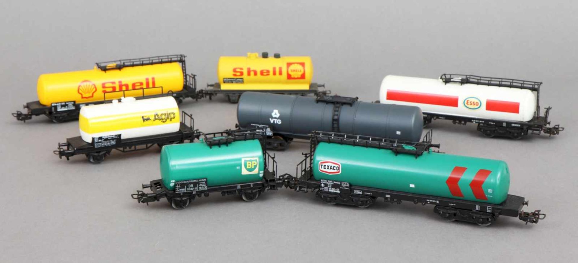 MÄRKLIN Modelleisenbahn Spur H0 Konvolut Tankwagen, u.a Shell, Texaco, BP und Esso, insgesamt 7