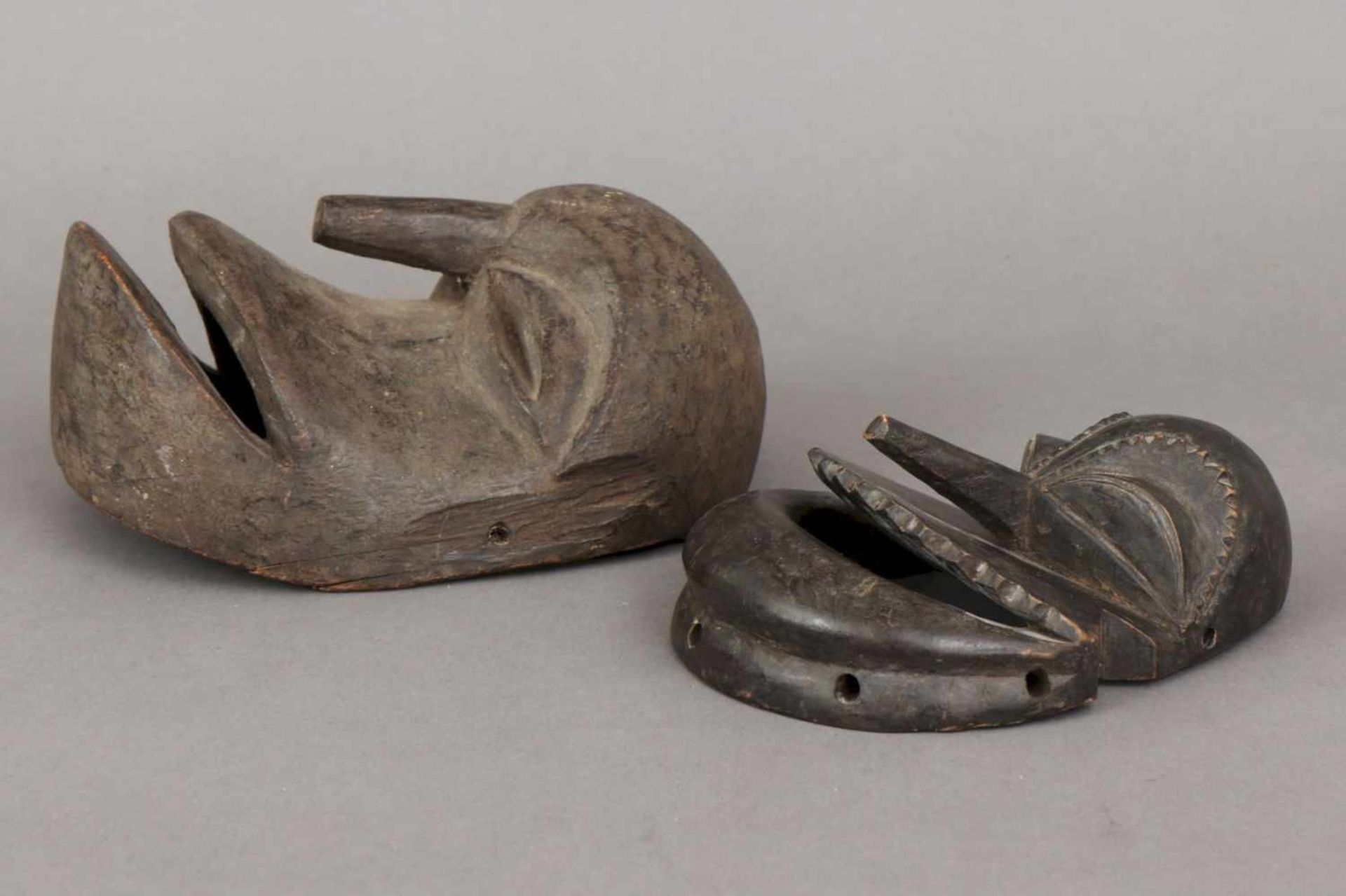 2 Soku-Muto Affenmasken, Luba-Hemba, Kongo Holz, geschnitzt, dunkel patiniert, 1x mit - Bild 2 aus 2