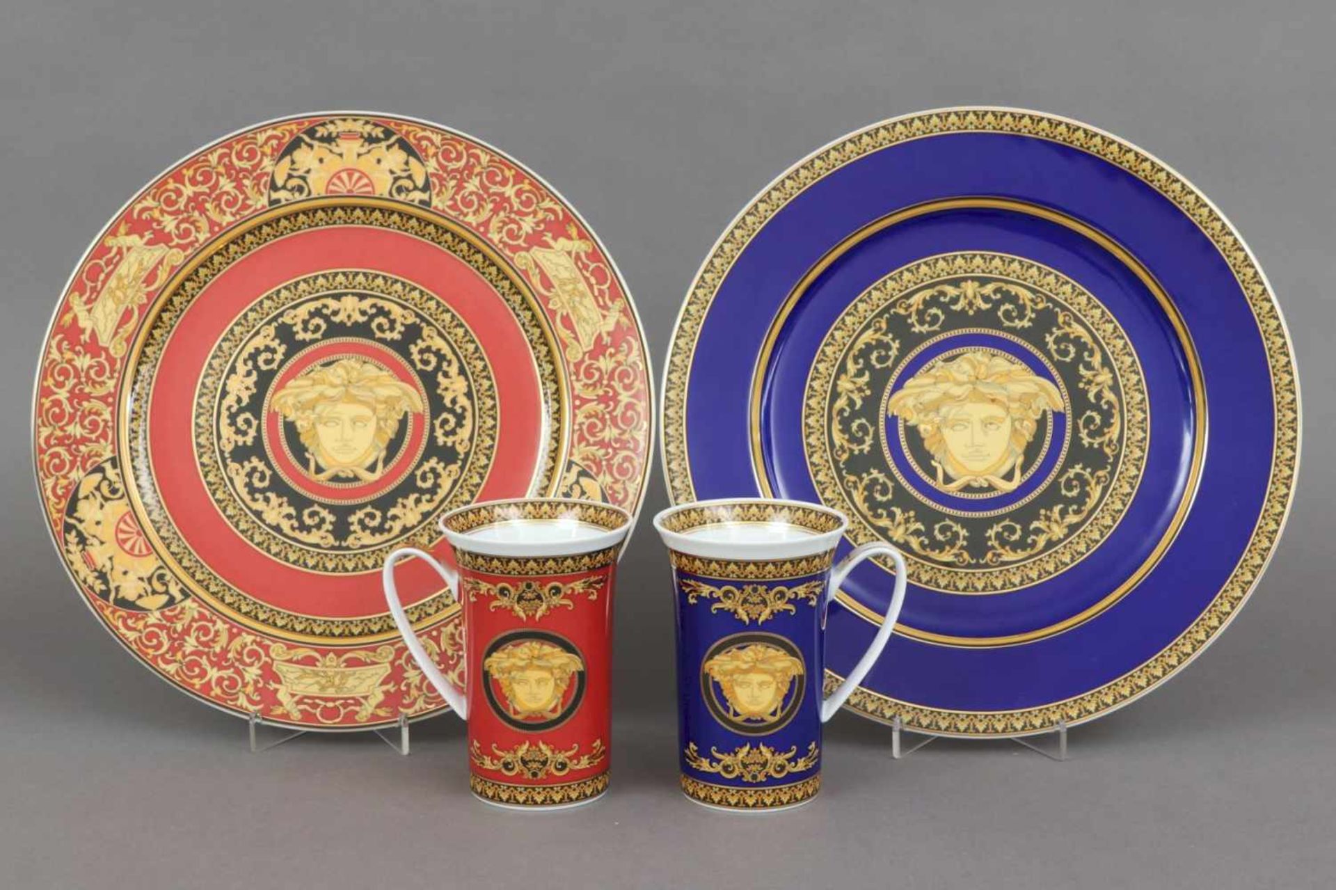 ROSENTHAL MEETS VERSACE Porzellankonvolut 4-tlg., Form Ikarus, Dekor ¨Medusa¨ (rot) und ¨Medusa