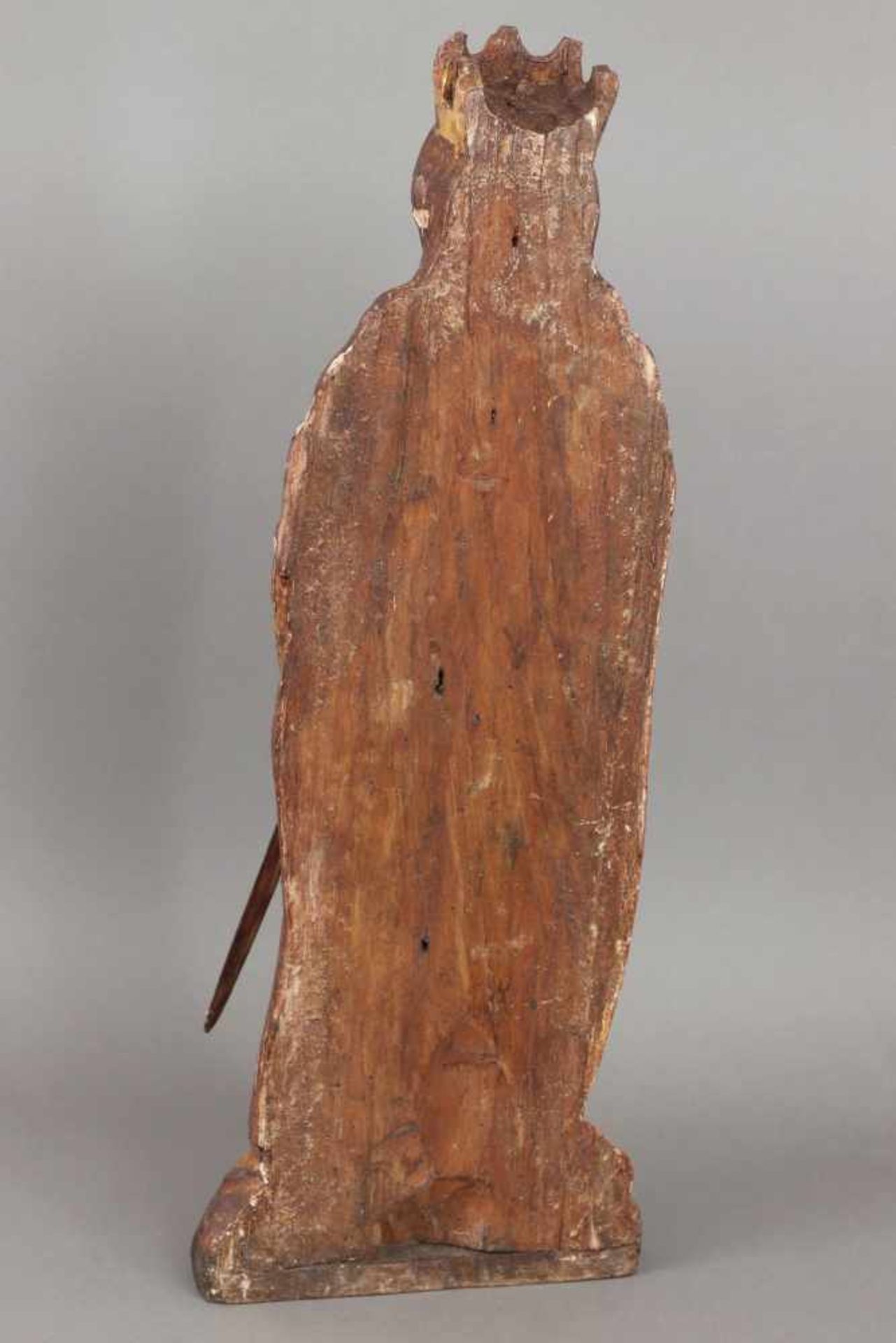 wohl gotische Holzschnitzfigur ¨Katharina von Alexandrien¨ vermutlich Polen, 16./17. Jahrhundert, - Bild 5 aus 5