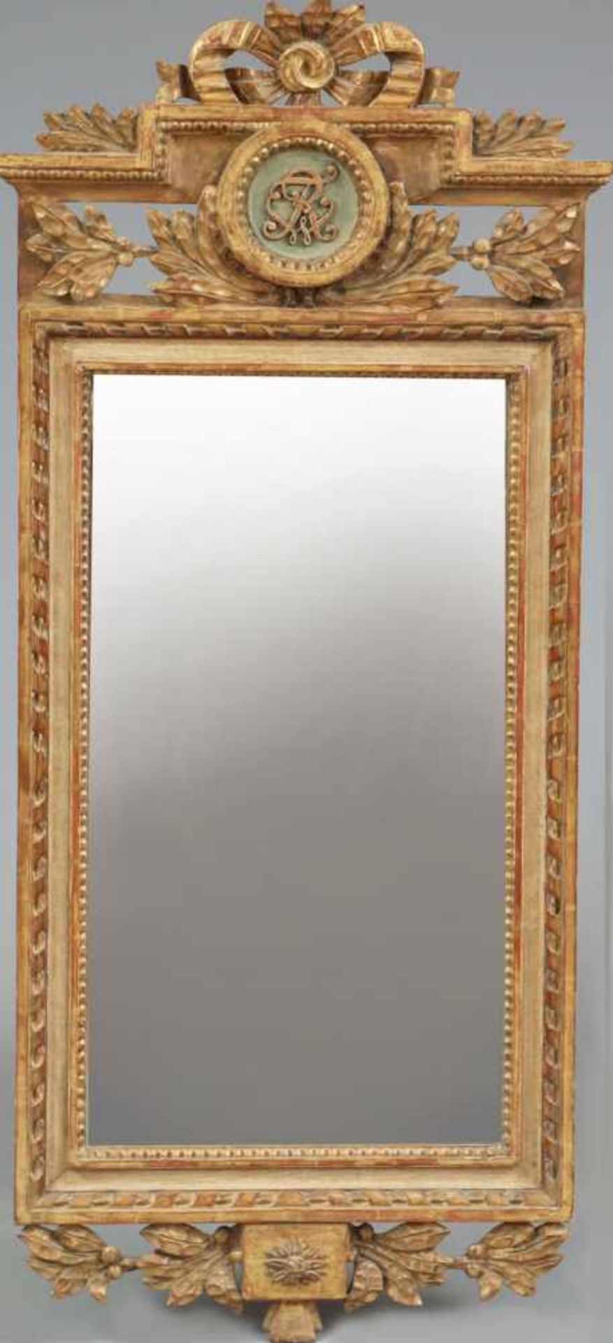 Spiegel im Stile des Empire mit Königsmonogramm FWR (Friedrich Wilhelm Rex) 19. Jahrhundert, hoher,