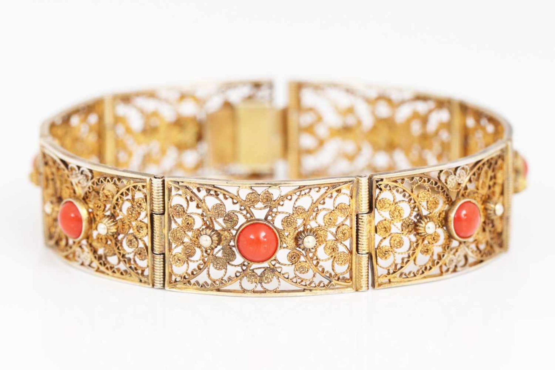 Antikes Schmuckset Armband und Ohrclips 900er Silber vergoldet, Filigranarbeit mit Korallen- - Bild 2 aus 3