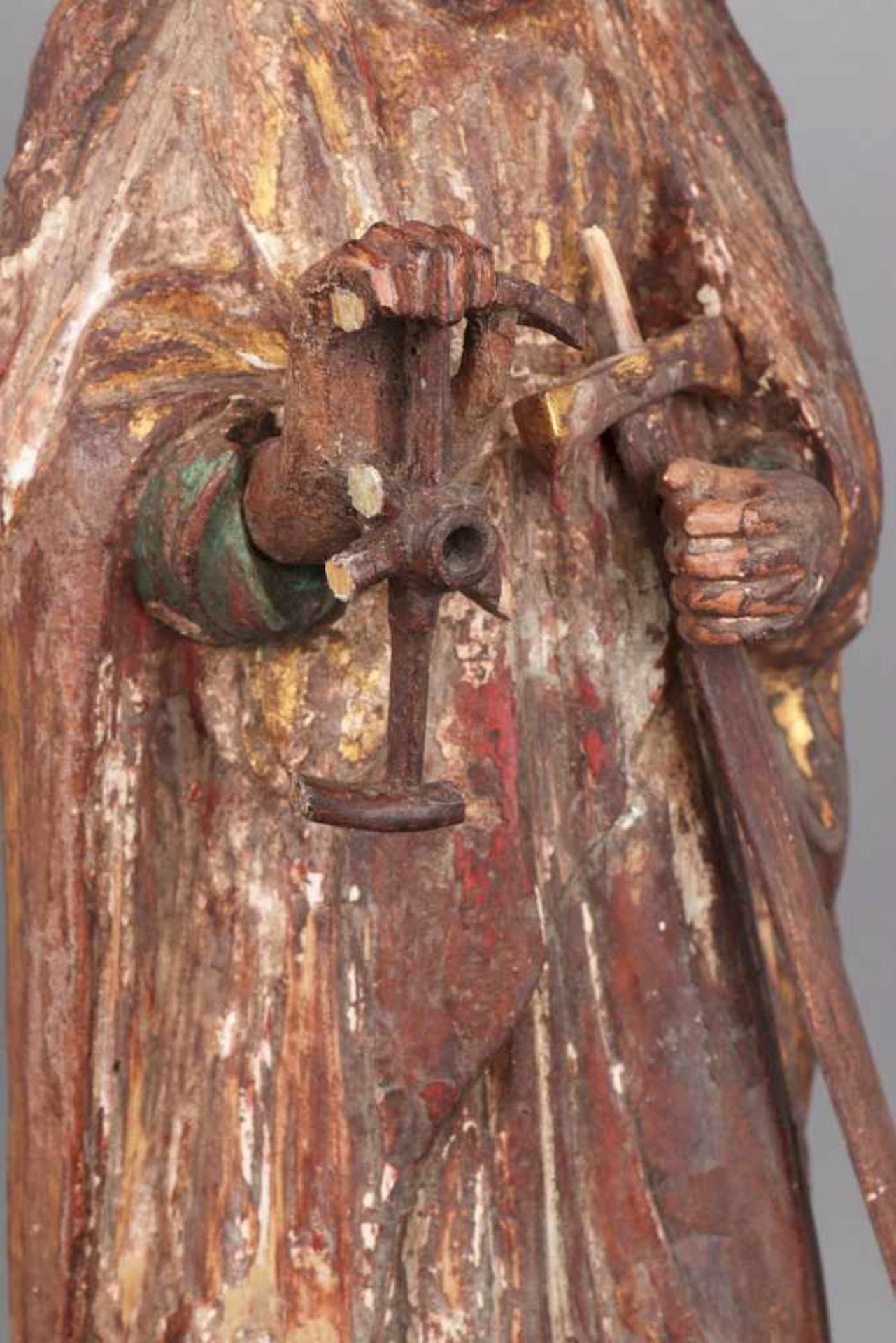 wohl gotische Holzschnitzfigur ¨Katharina von Alexandrien¨ vermutlich Polen, 16./17. Jahrhundert, - Bild 4 aus 5