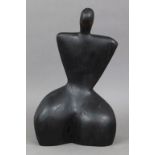 CHRISTIANE ERDMANN (1950 Bonn) Holz-Skulptur ¨Weibliche Figur¨dunkel gefasst, abstrahierte un