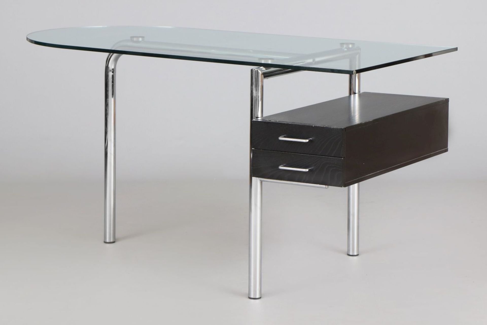 MIRTO Schreibtisch im Stile des Bauhausverchromtes Stahlrohr, Klarglasplatte, 2-schübiger Schu - Image 2 of 4
