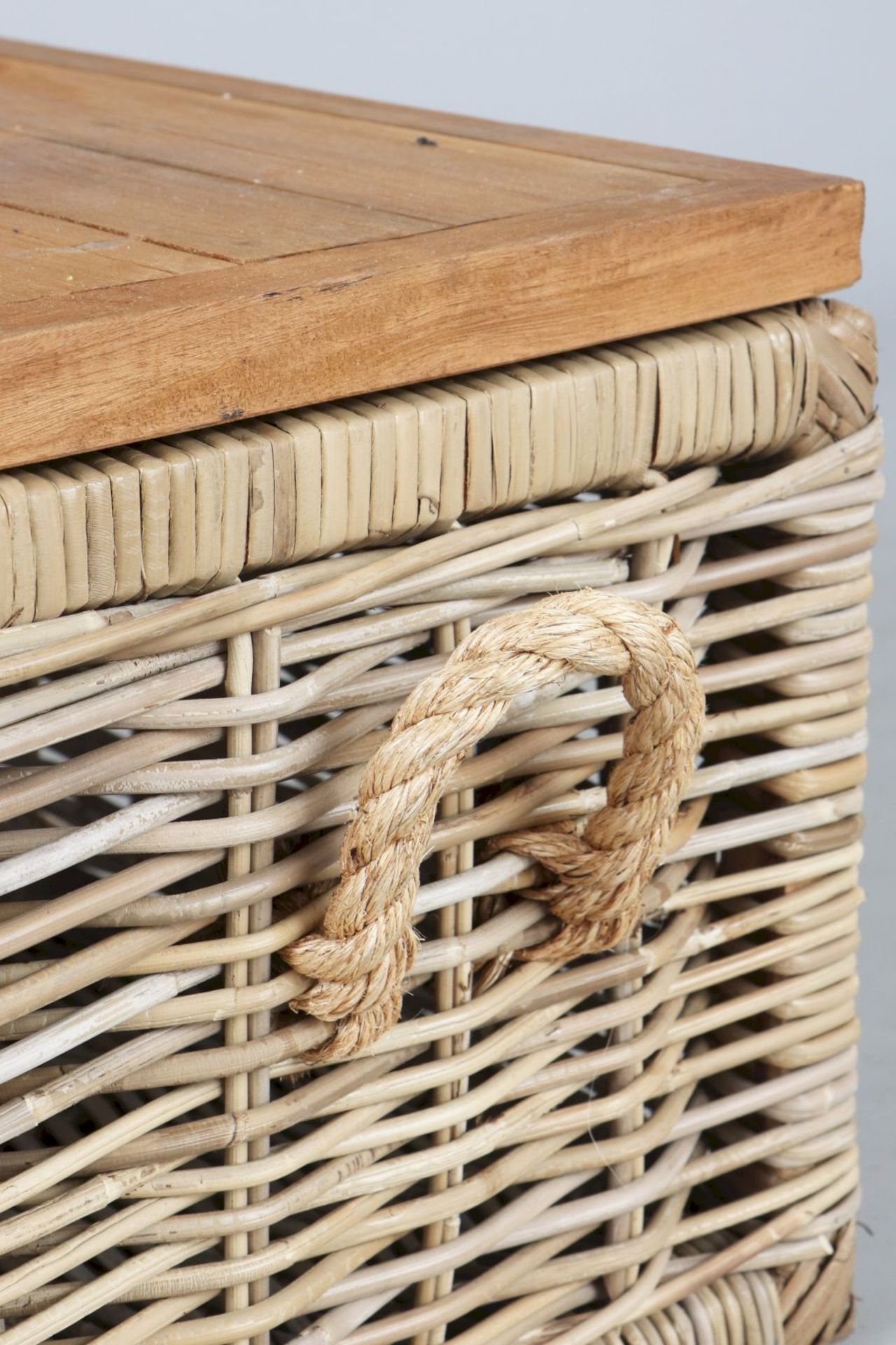 Paar RIVIERA MAISON Truhen ¨Plantation Rattan¨Deckplatte aus Teakholz, Korb aus Rattan-Geflec - Image 3 of 4